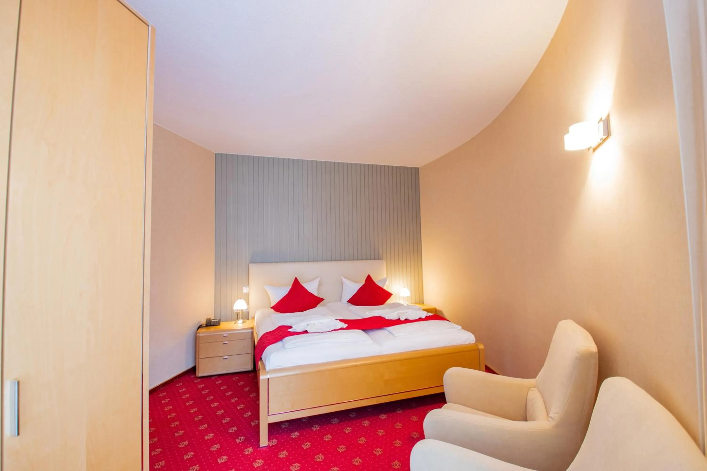 Photo of the whole room, Bed in SeeHotel Großräschen