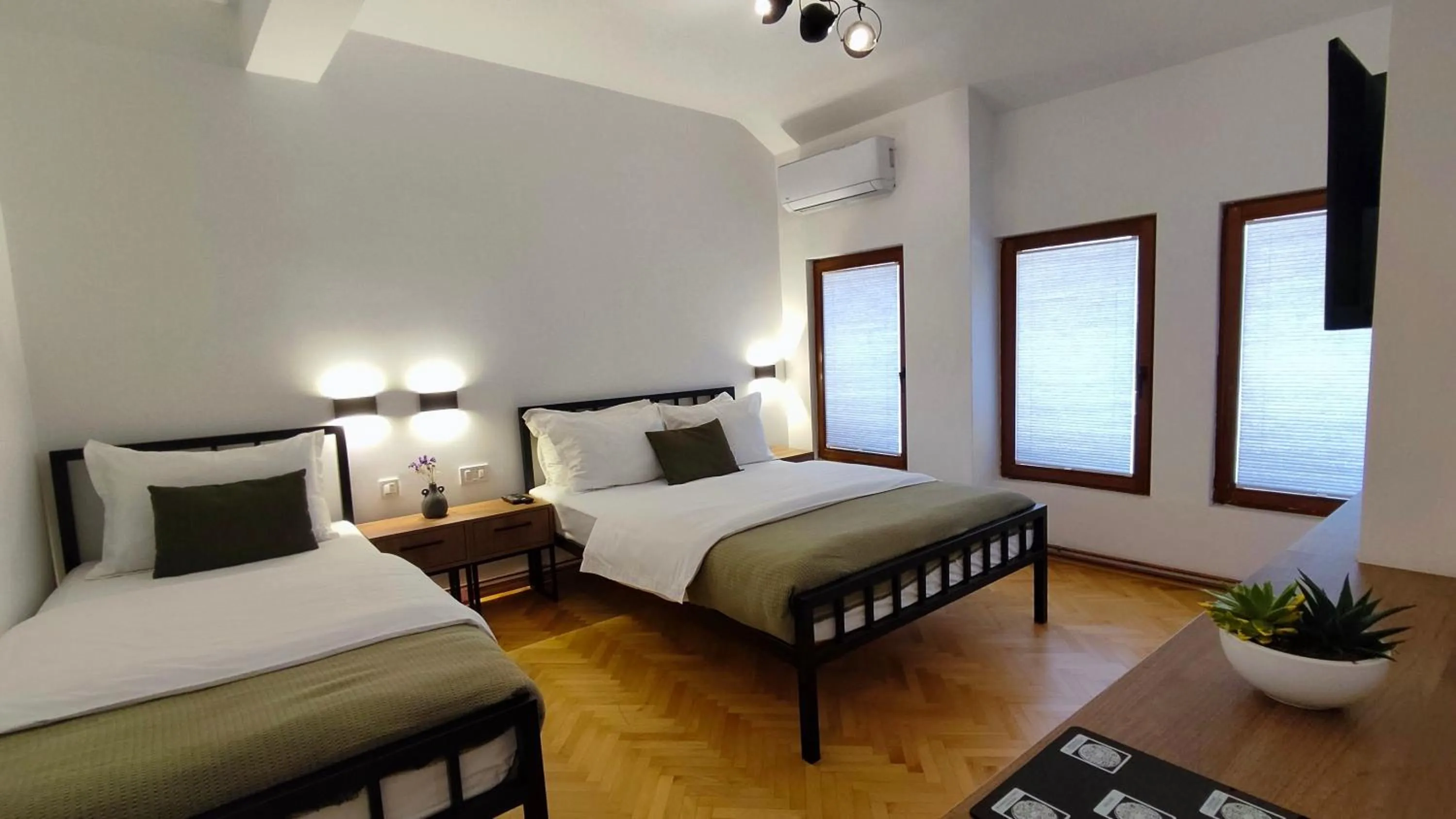 Photo of the whole room, Bed in Grand Boutique Hotel