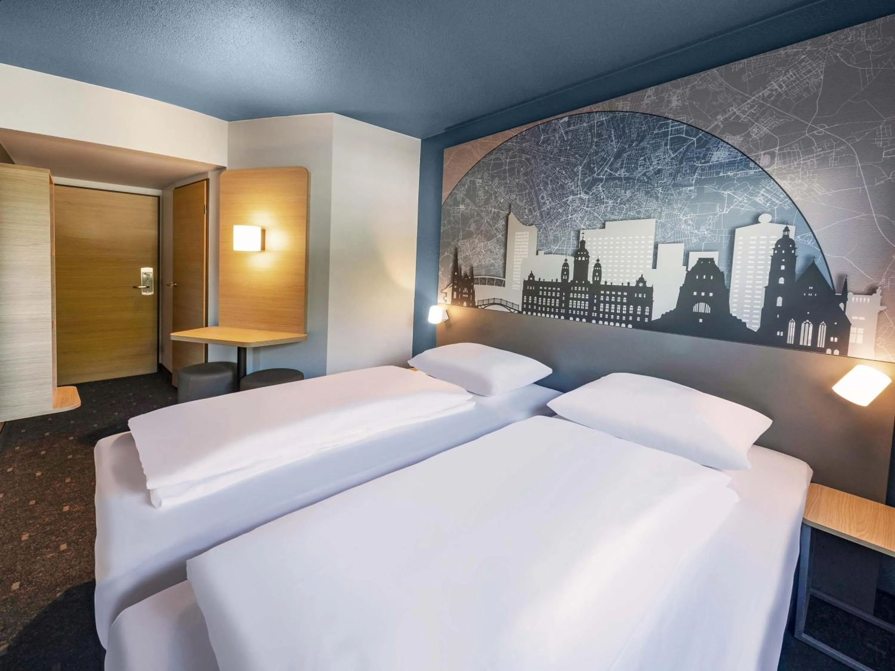 Photo of the whole room, Bed in B&B HOTEL Leipzig-Schönefeld