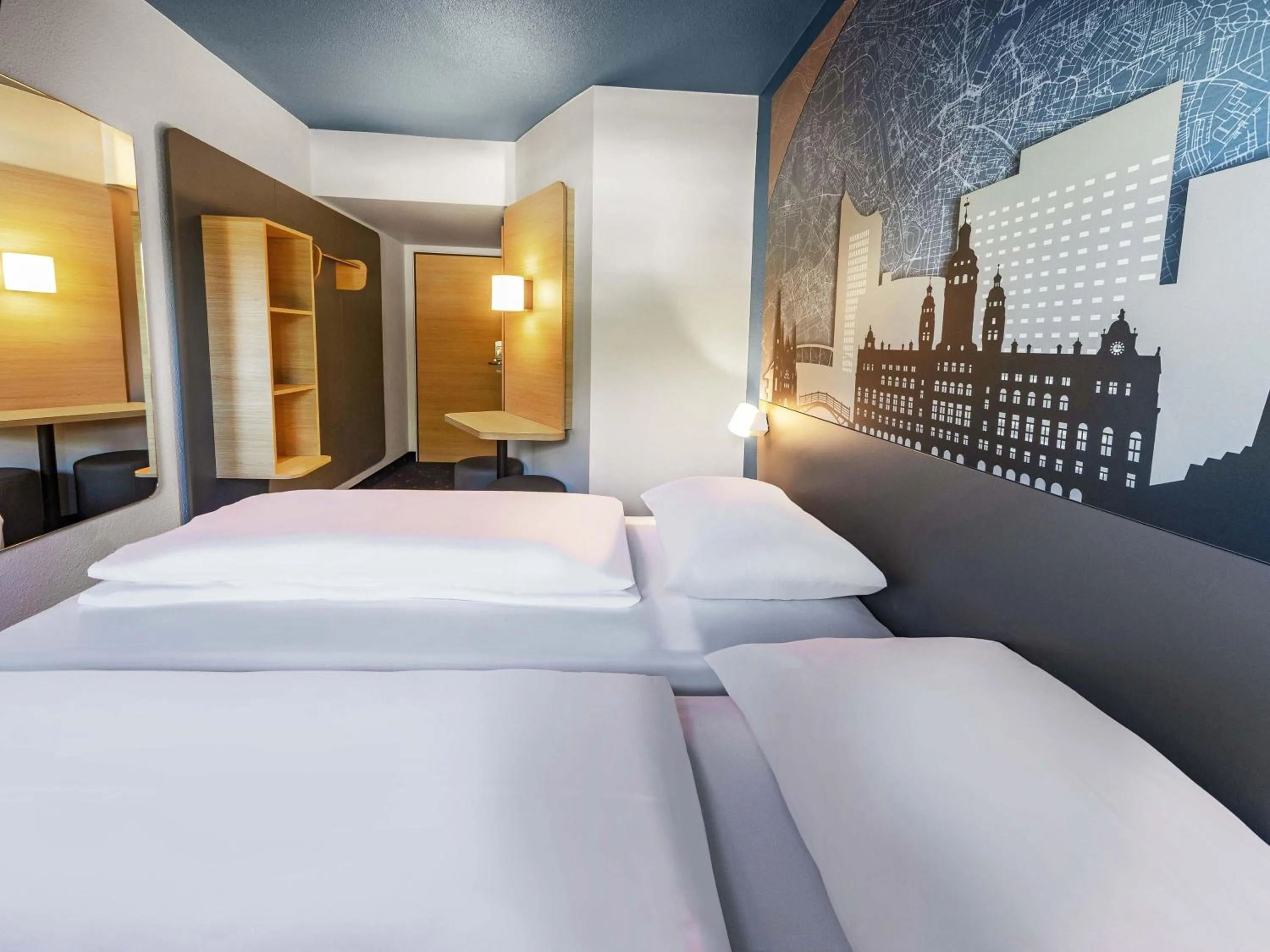 Photo of the whole room, Bed in B&B HOTEL Leipzig-Schönefeld