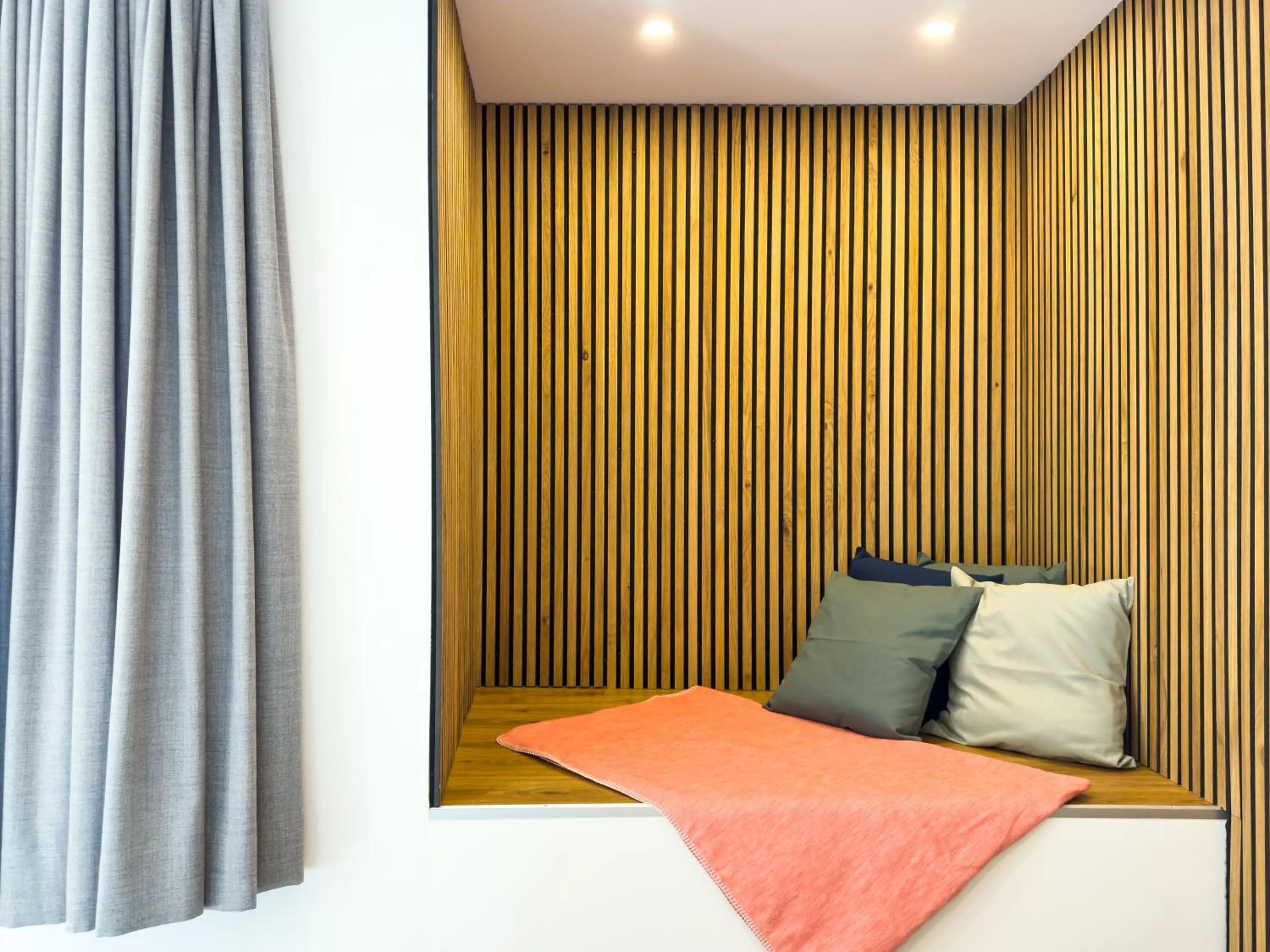 Two-Bedroom Apartment in Lorenz Apartments