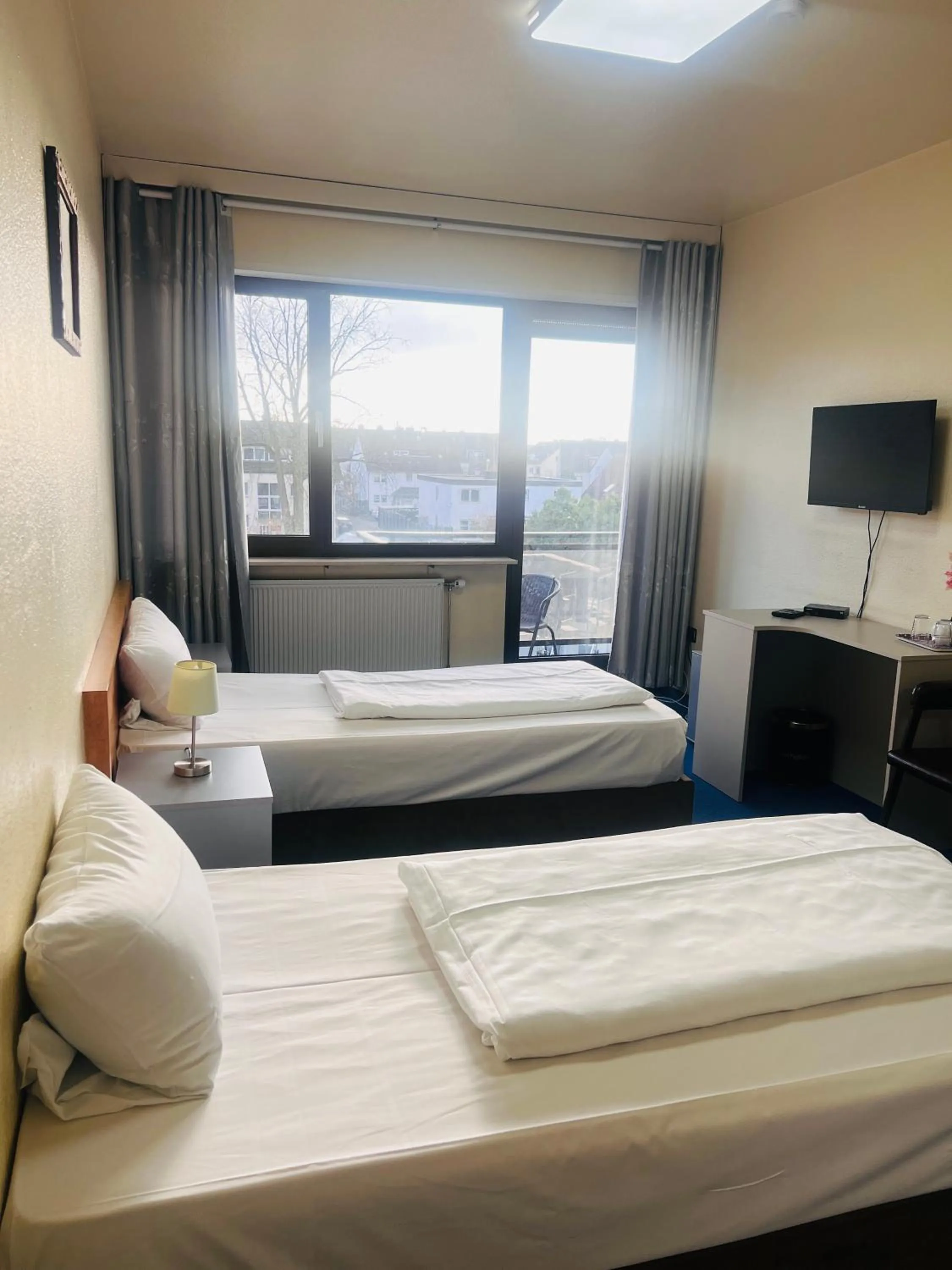 Bed in Hotel Am Flughafen