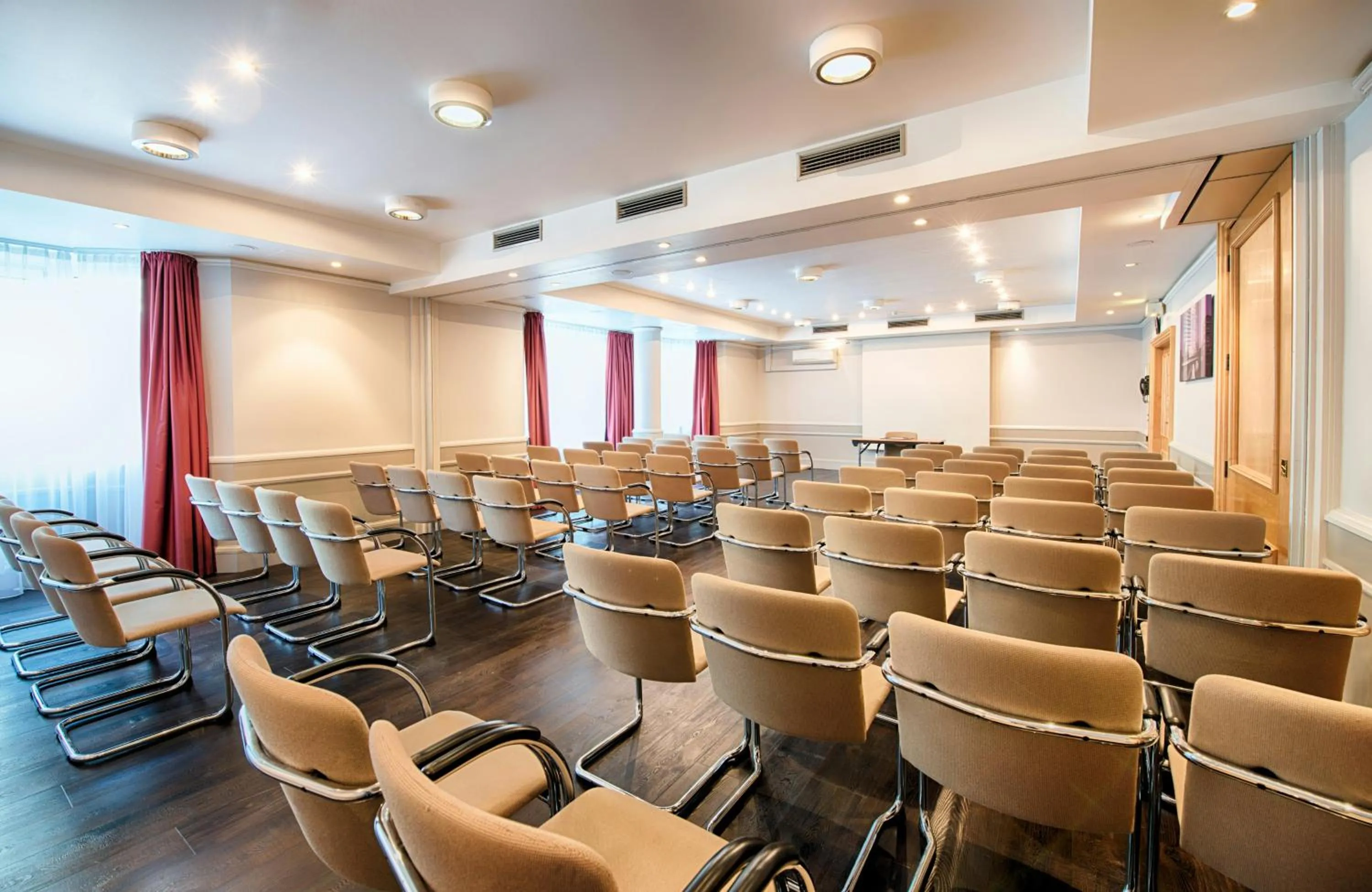Meeting/conference room in Leonardo Hotel Düsseldorf City Center