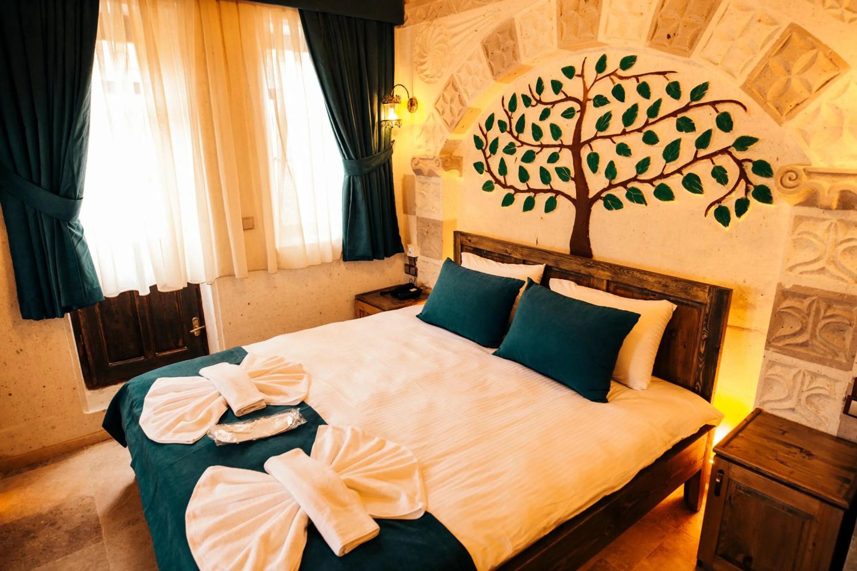 Photo of the whole room, Bed in Wonder of cappadocia