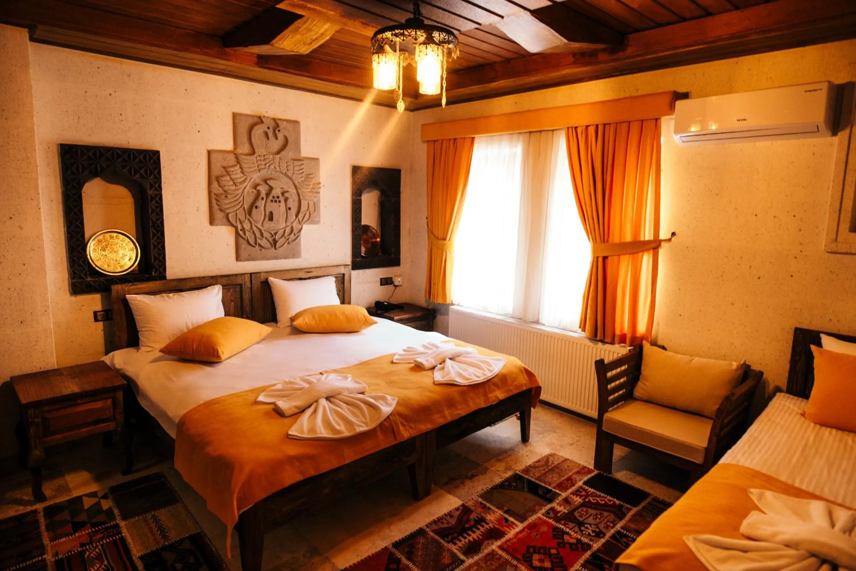 Photo of the whole room, Bed in Wonder of cappadocia