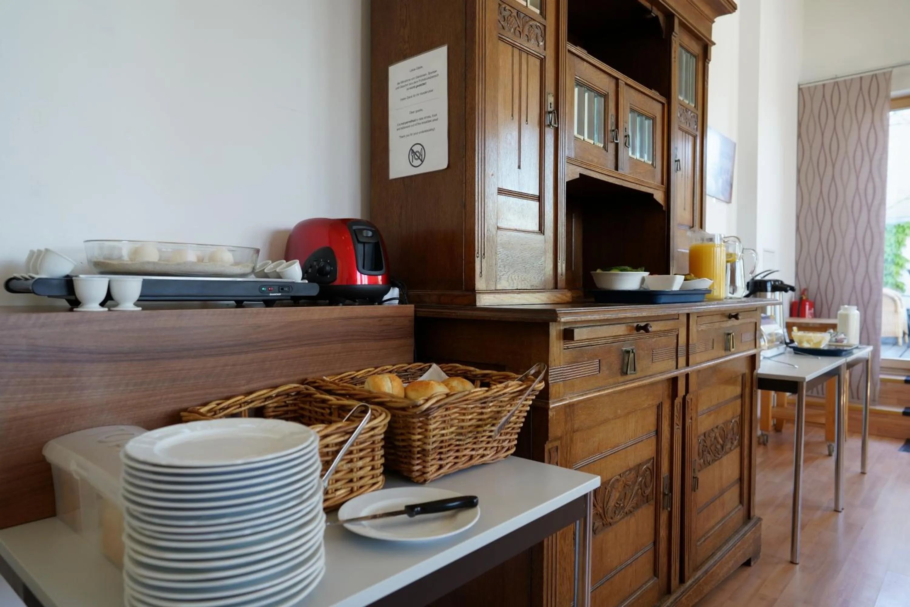 Buffet breakfast in Hotel Ambert