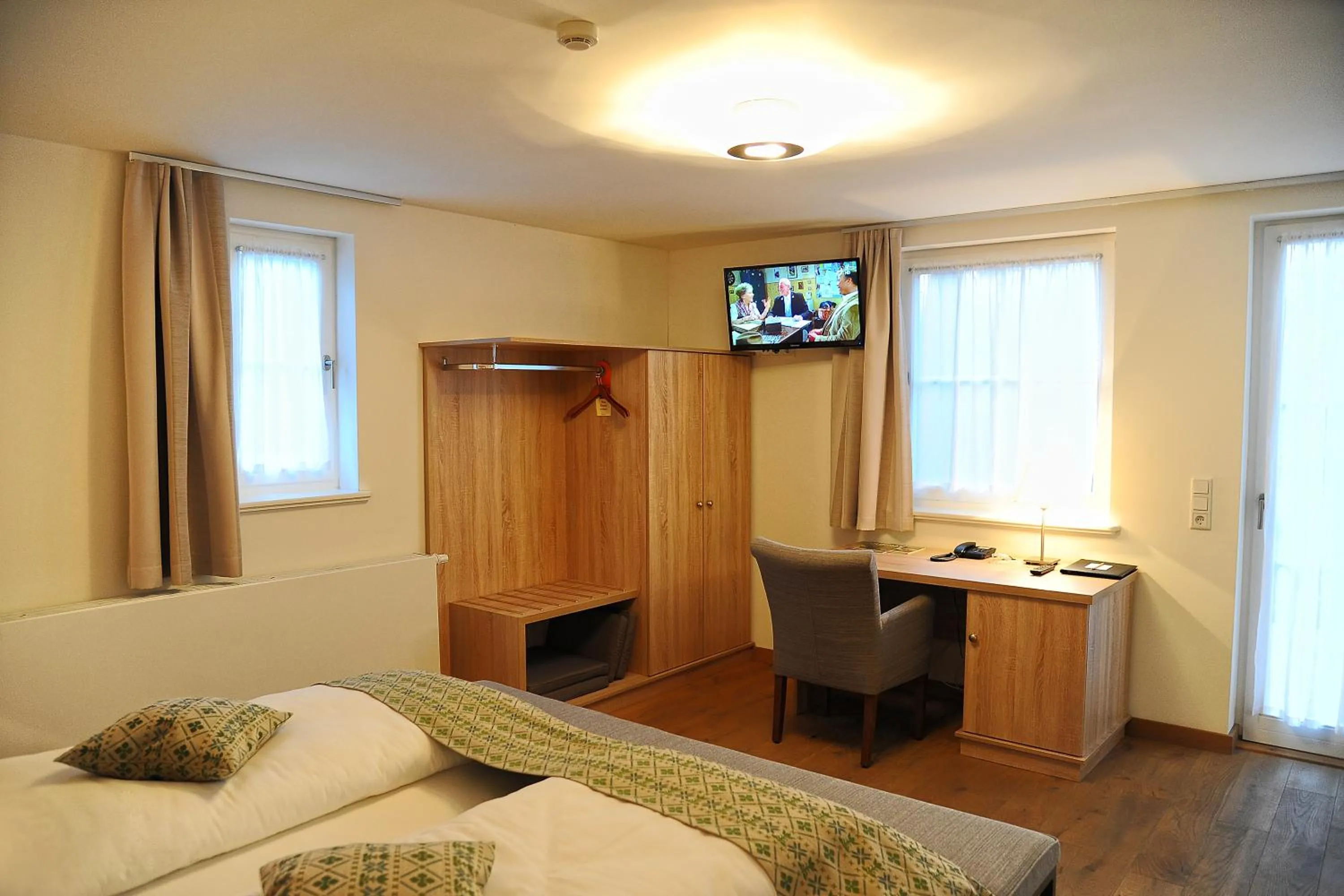 Photo of the whole room, Bed in Hotelanlage Starick