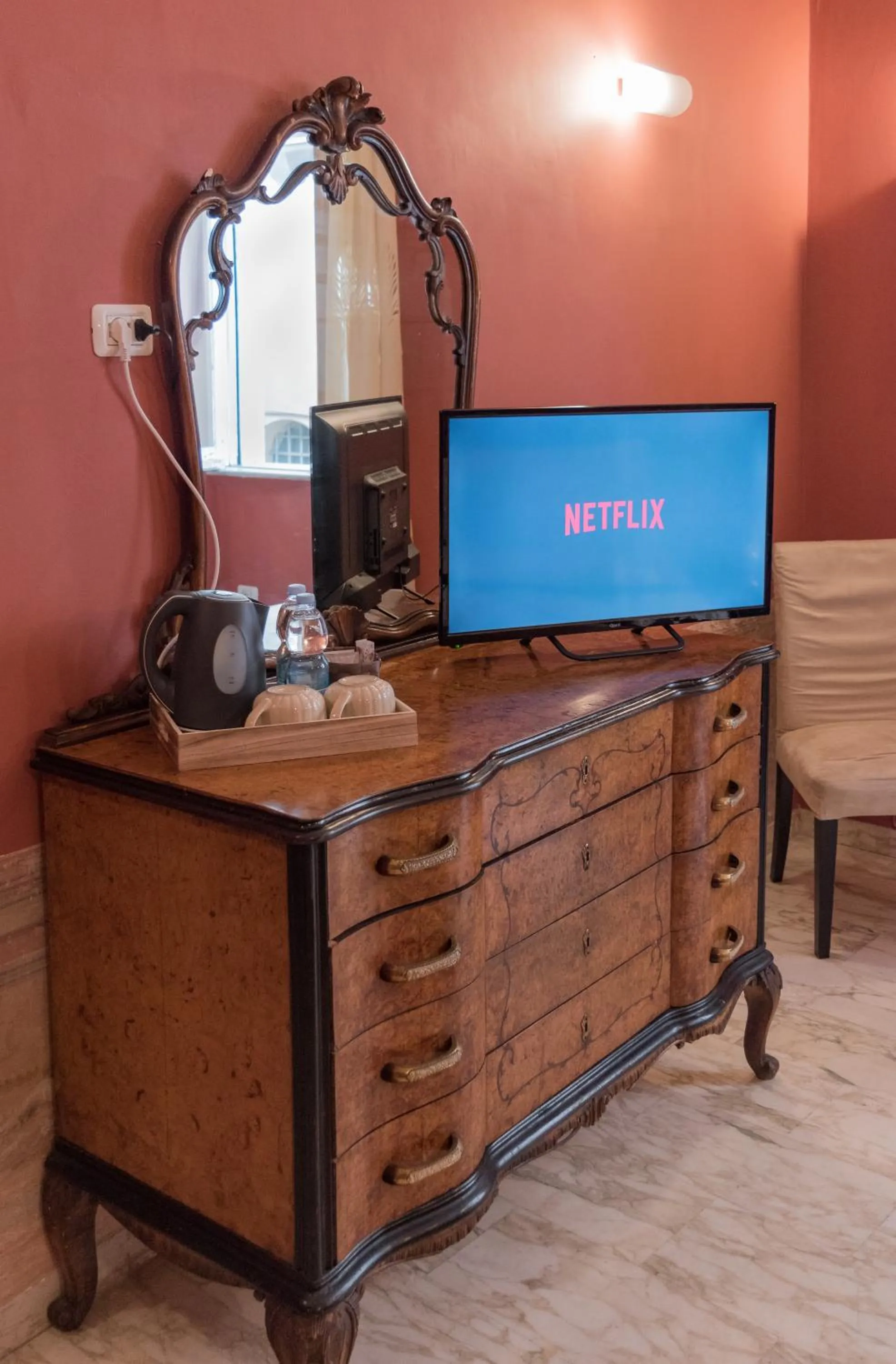 TV and multimedia in Antica Terrazza Frascati