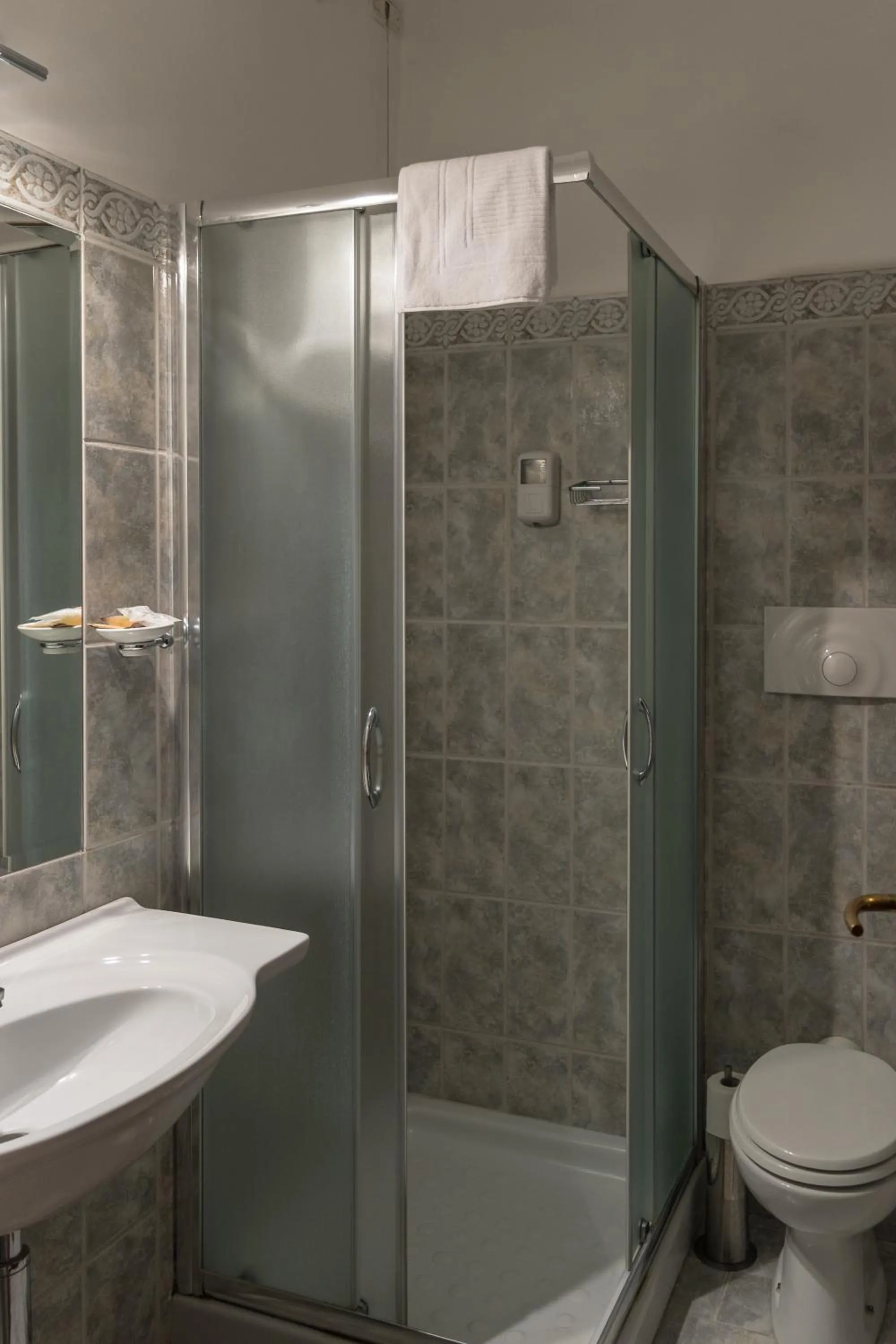 Bathroom in Antica Terrazza Frascati