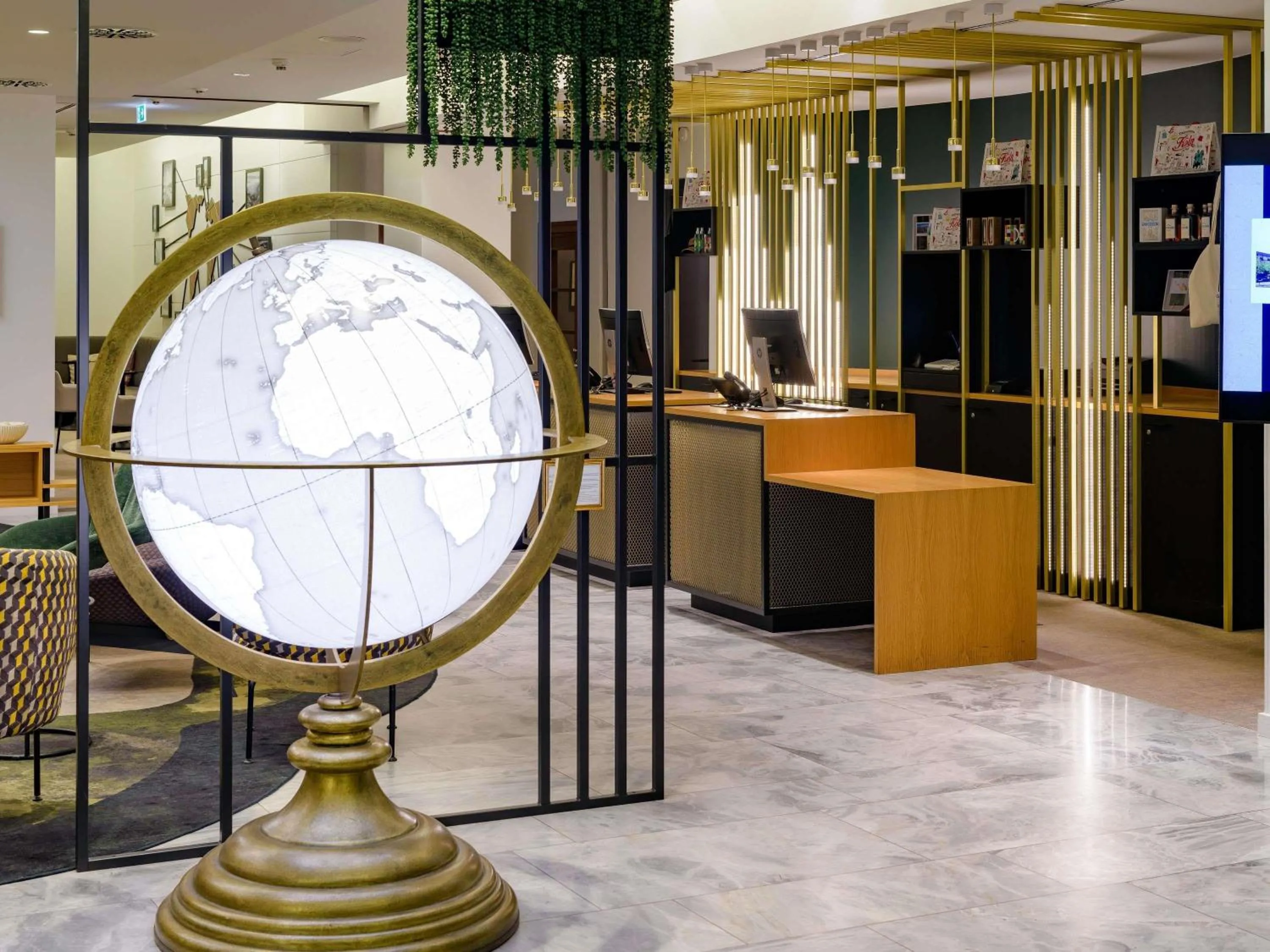 Property building in Hotel Mondial am Dom Cologne MGallery