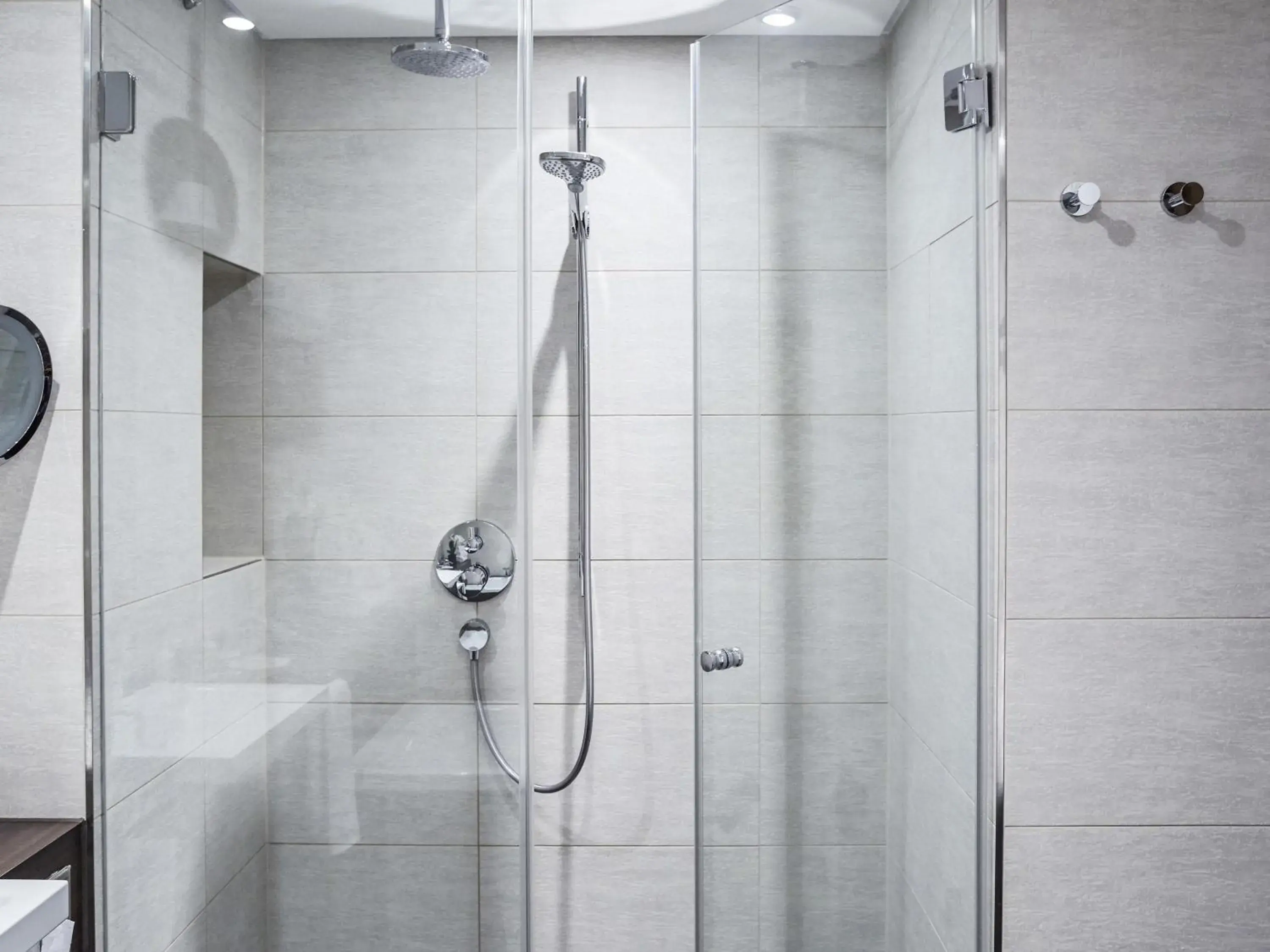 Bedroom in Hotel Mondial am Dom Cologne MGallery Bedroom in Hotel Mondial am Dom Cologne MGallery