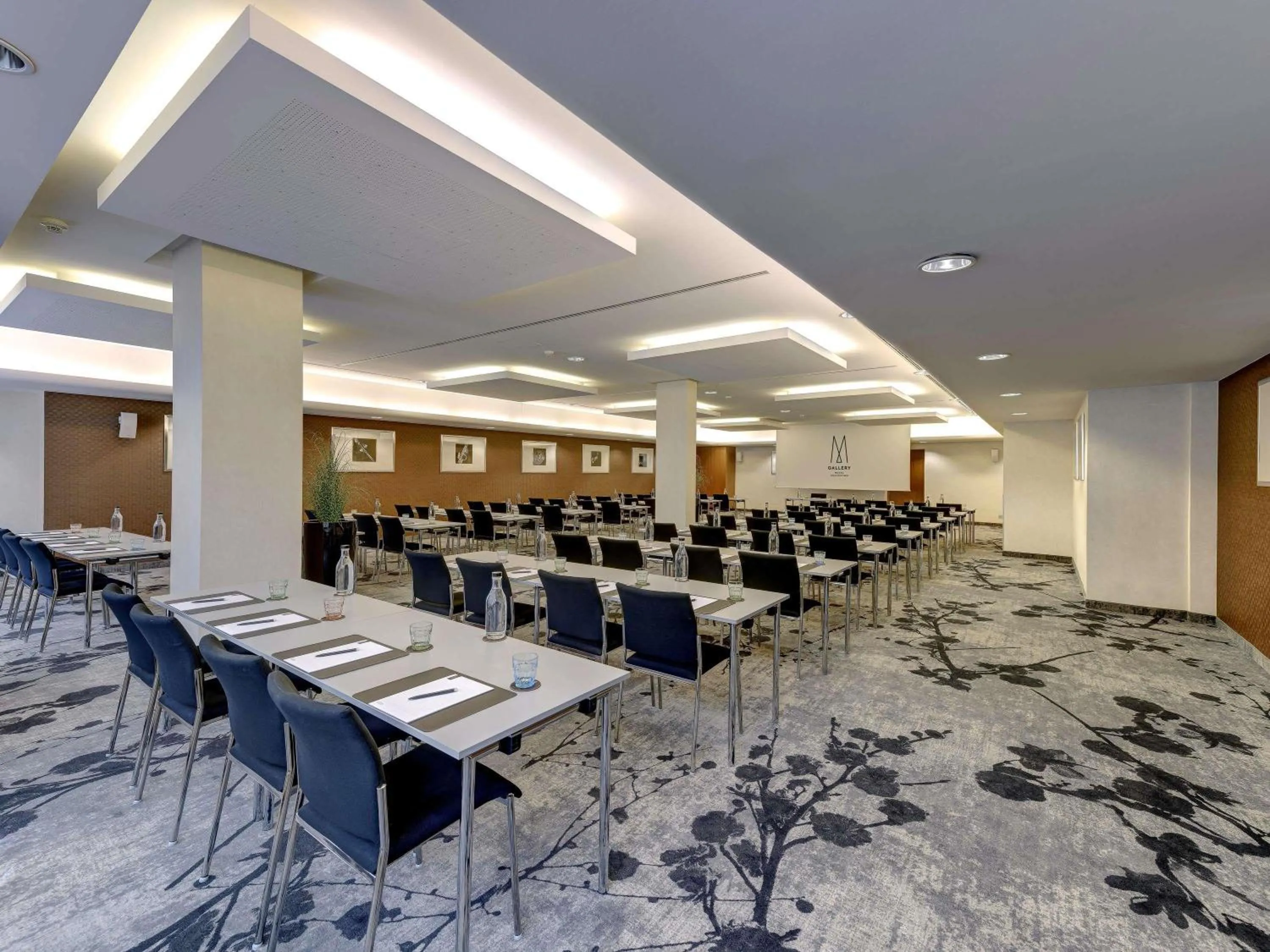 Meeting/conference room in Hotel Mondial am Dom Cologne MGallery