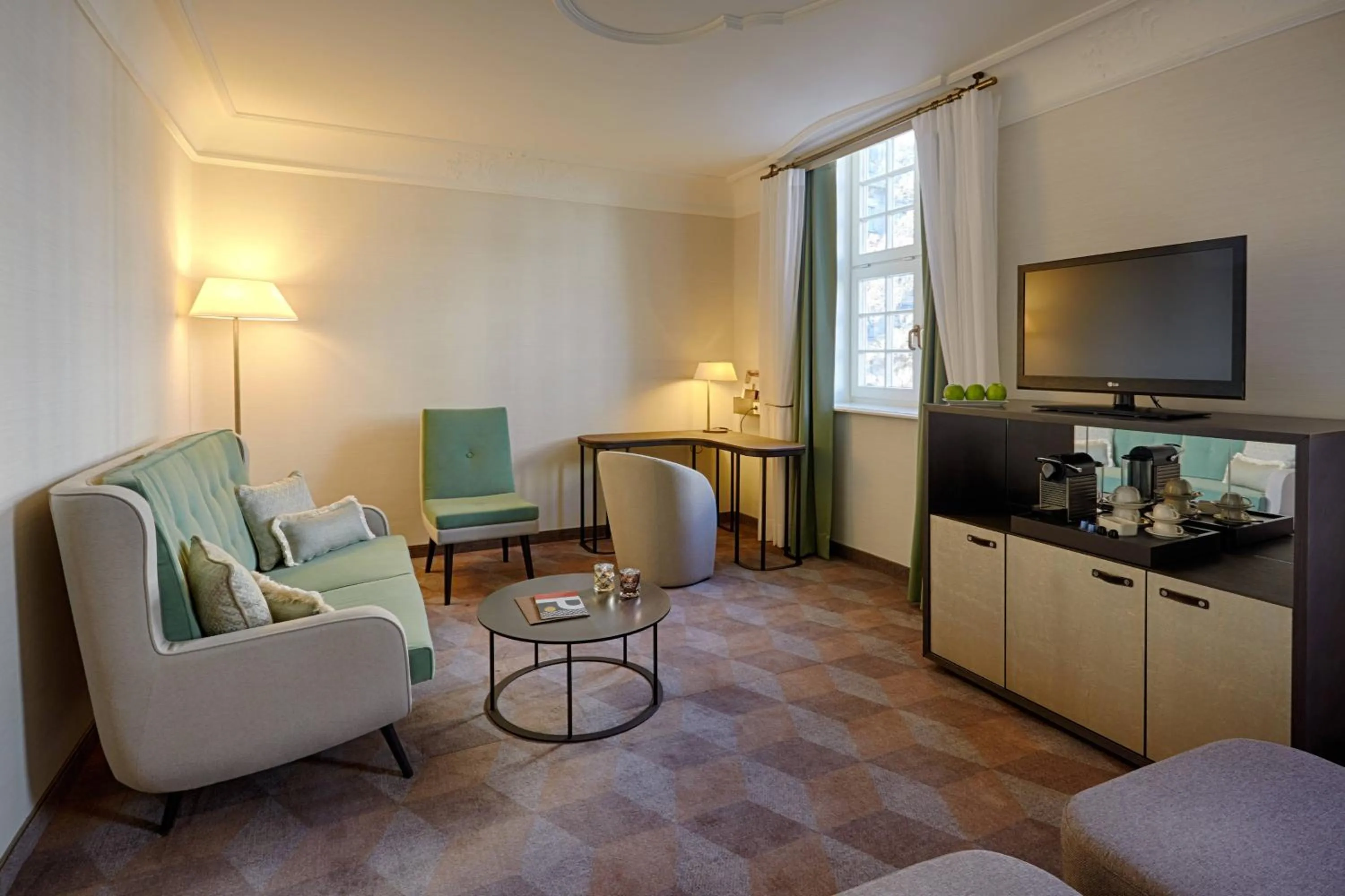 Photo of the whole room in Gewandhaus Dresden, Autograph Collection