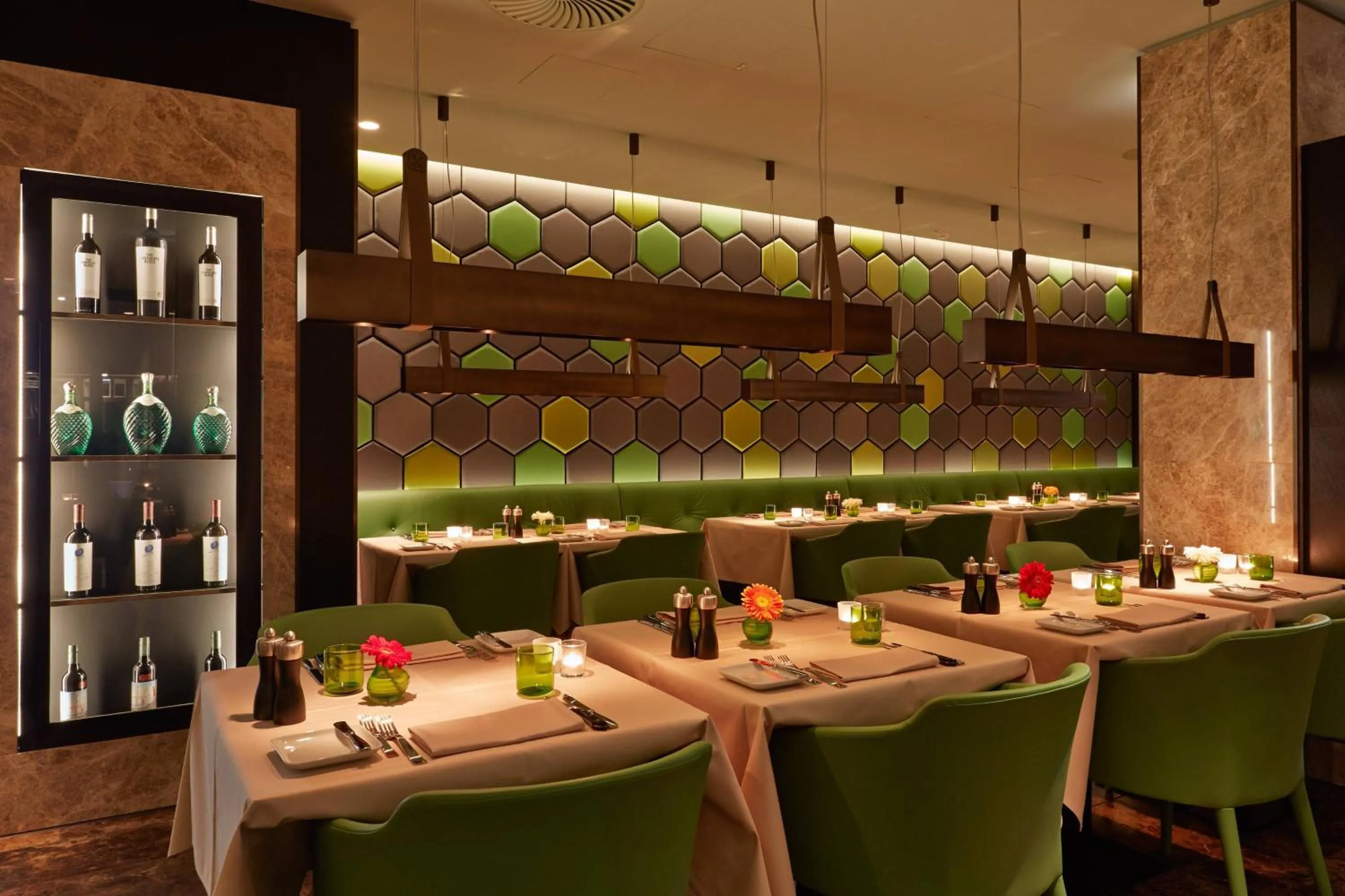 Restaurant/places to eat in Gewandhaus Dresden, Autograph Collection