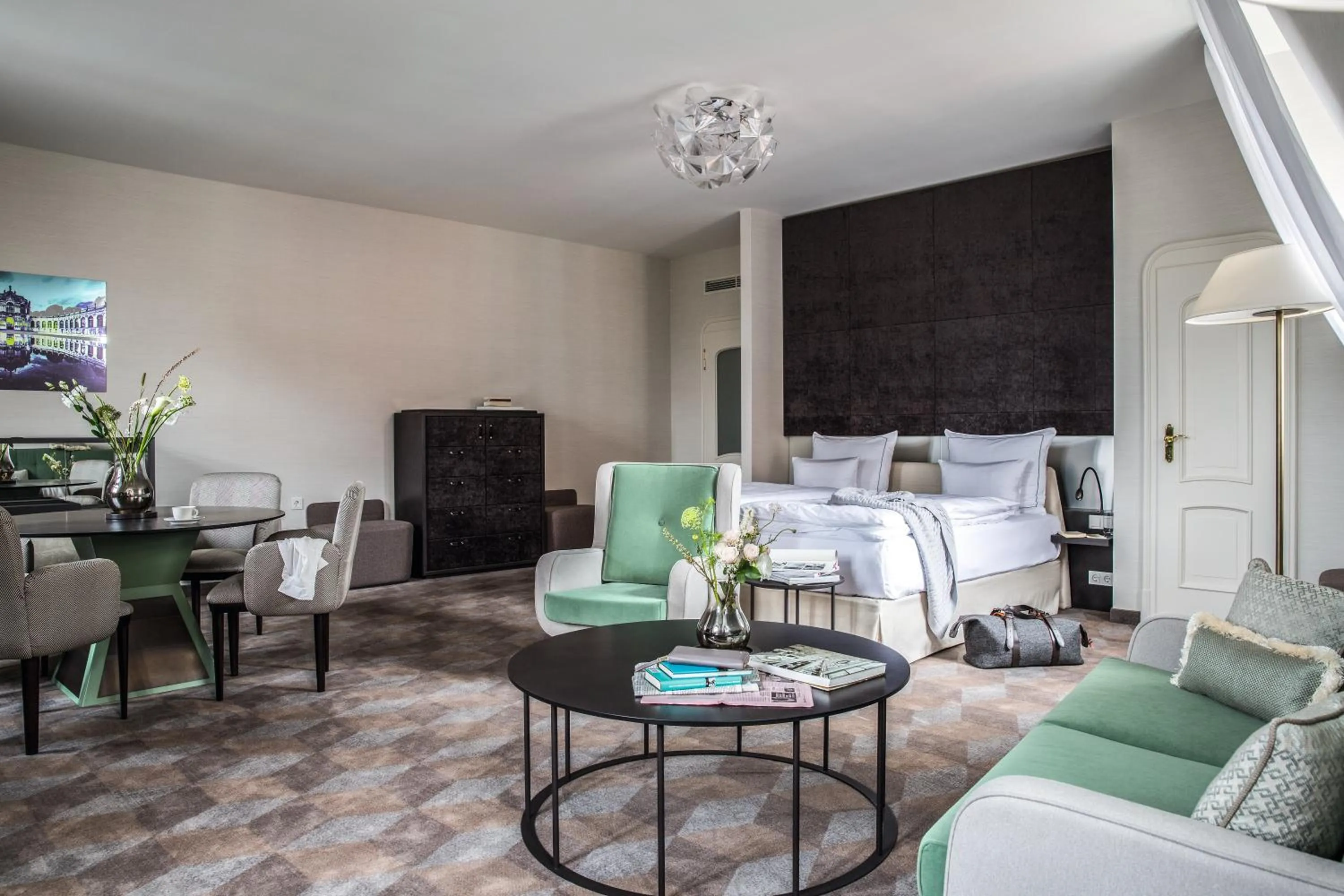 Living room in Gewandhaus Dresden, Autograph Collection