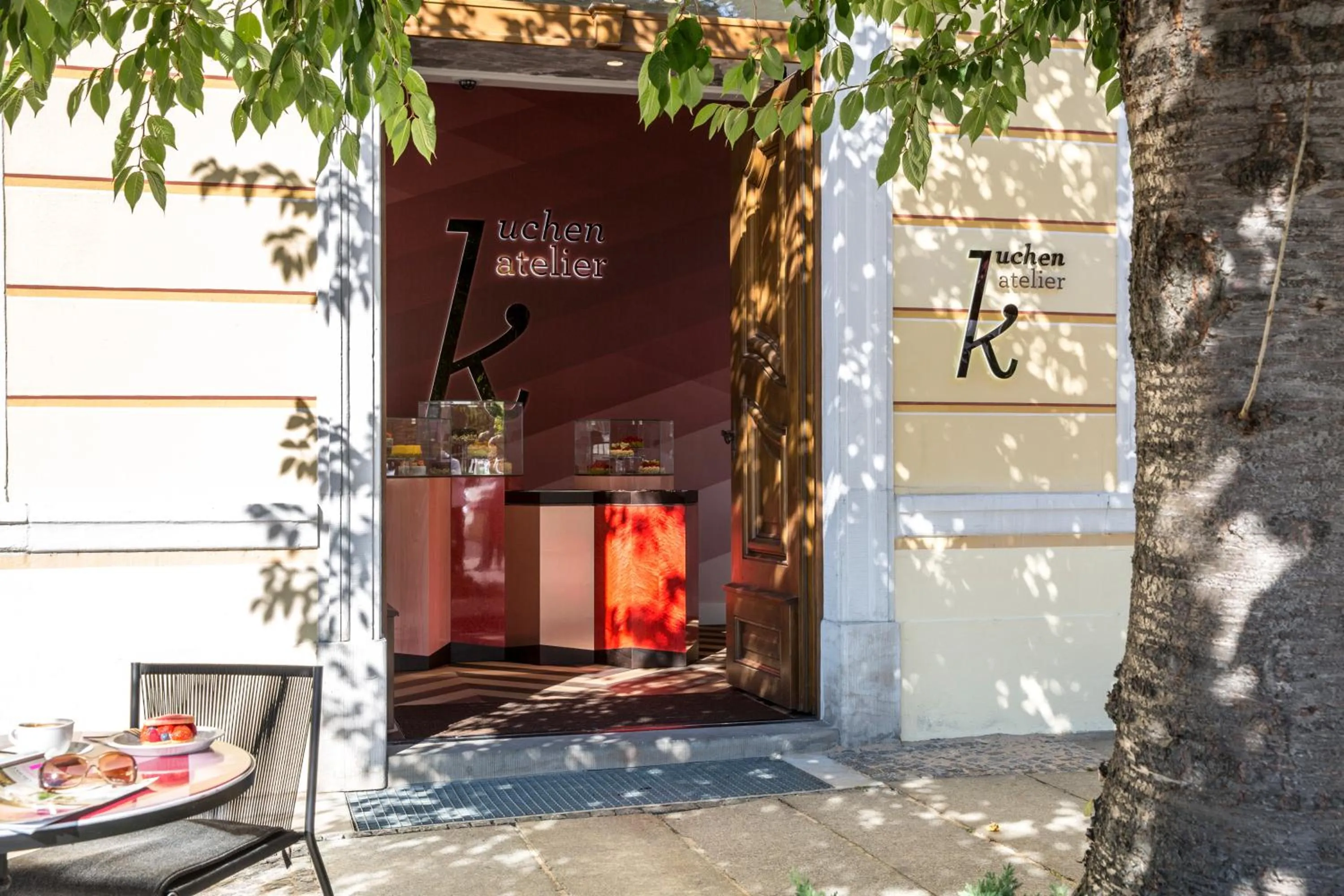 Property building in Gewandhaus Dresden, Autograph Collection