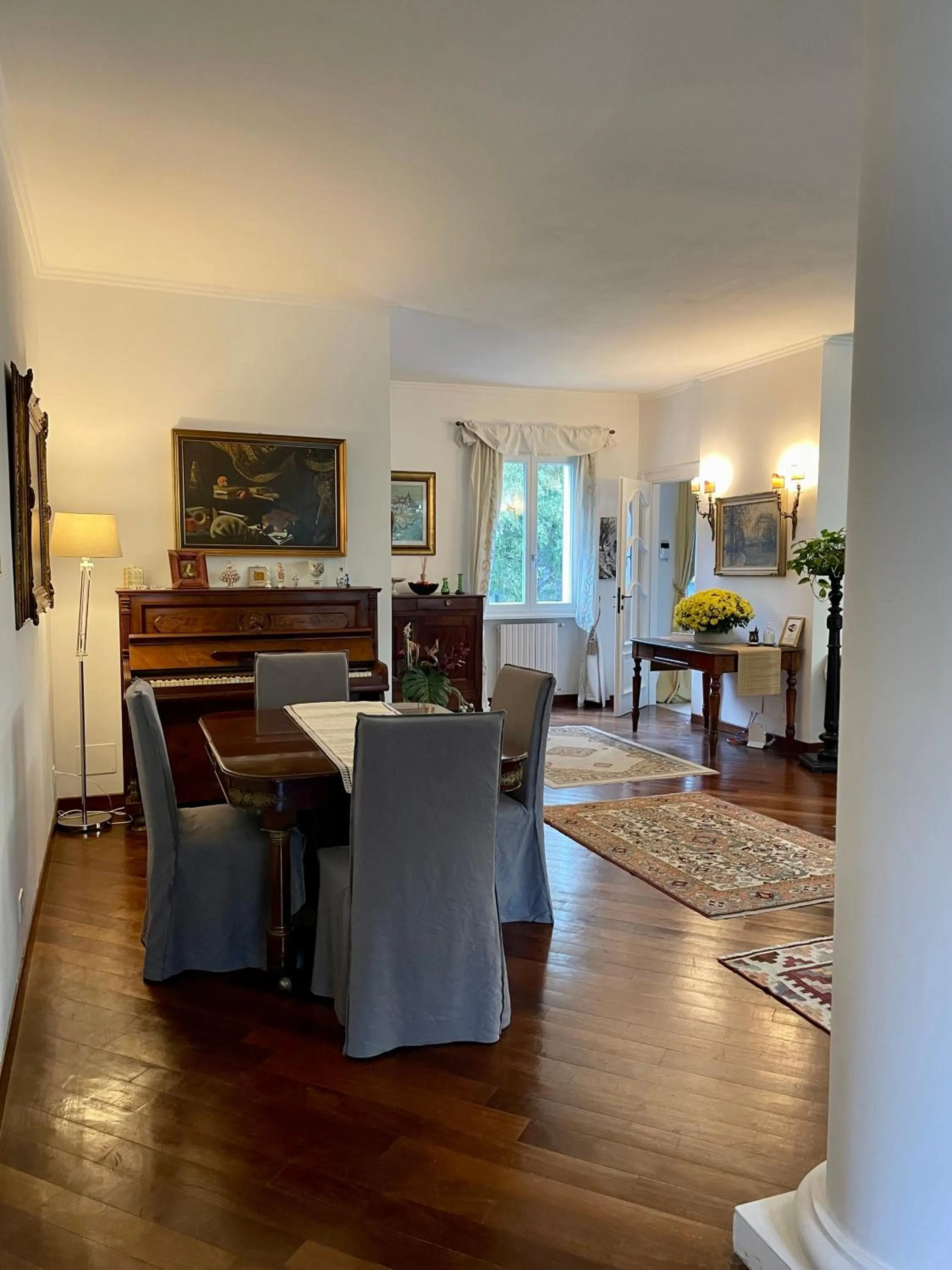 Communal lounge/ TV room in B&B Villa Tersius