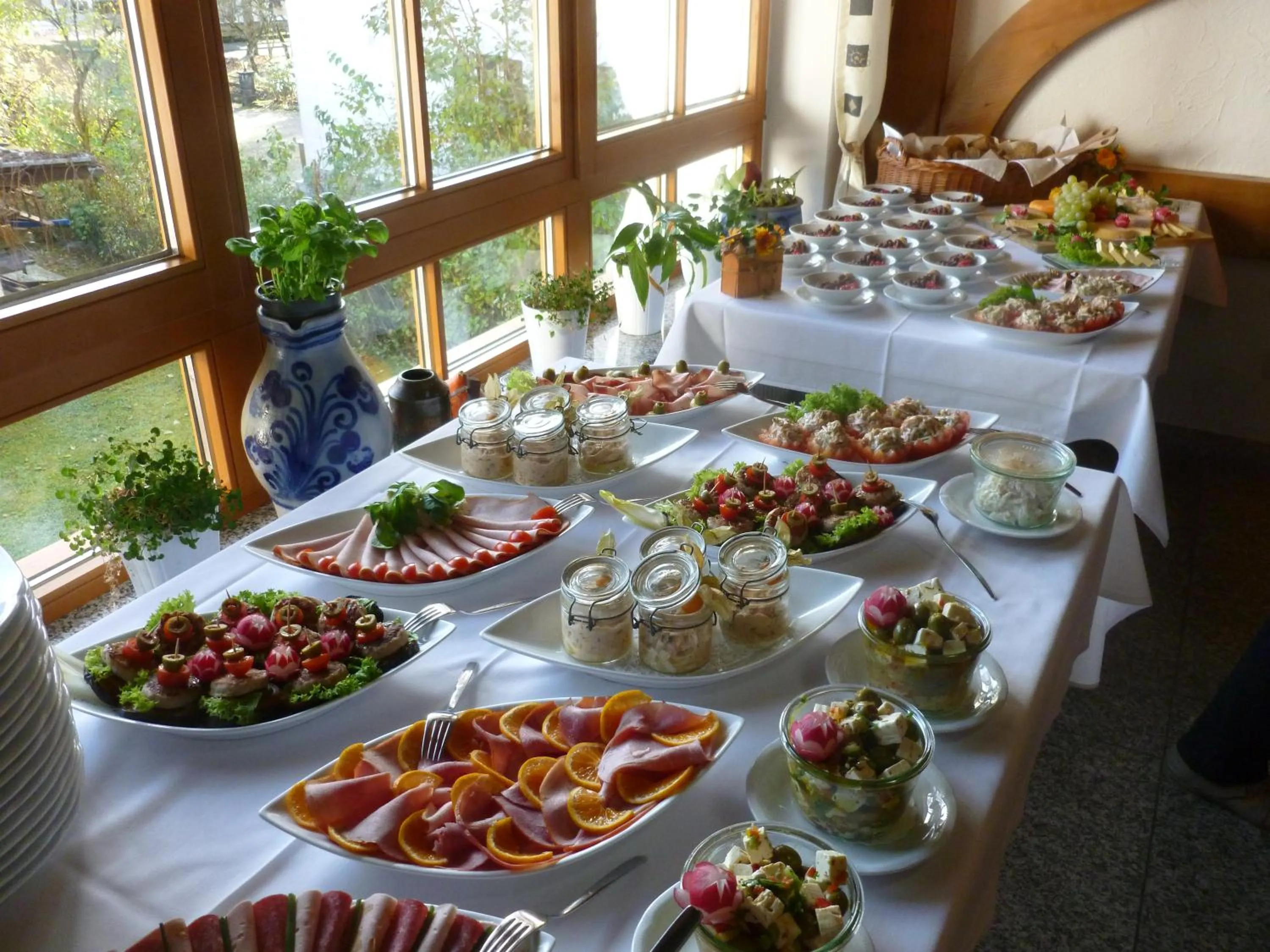 Restaurant/places to eat in Hotel und Apartements im Forellenbach