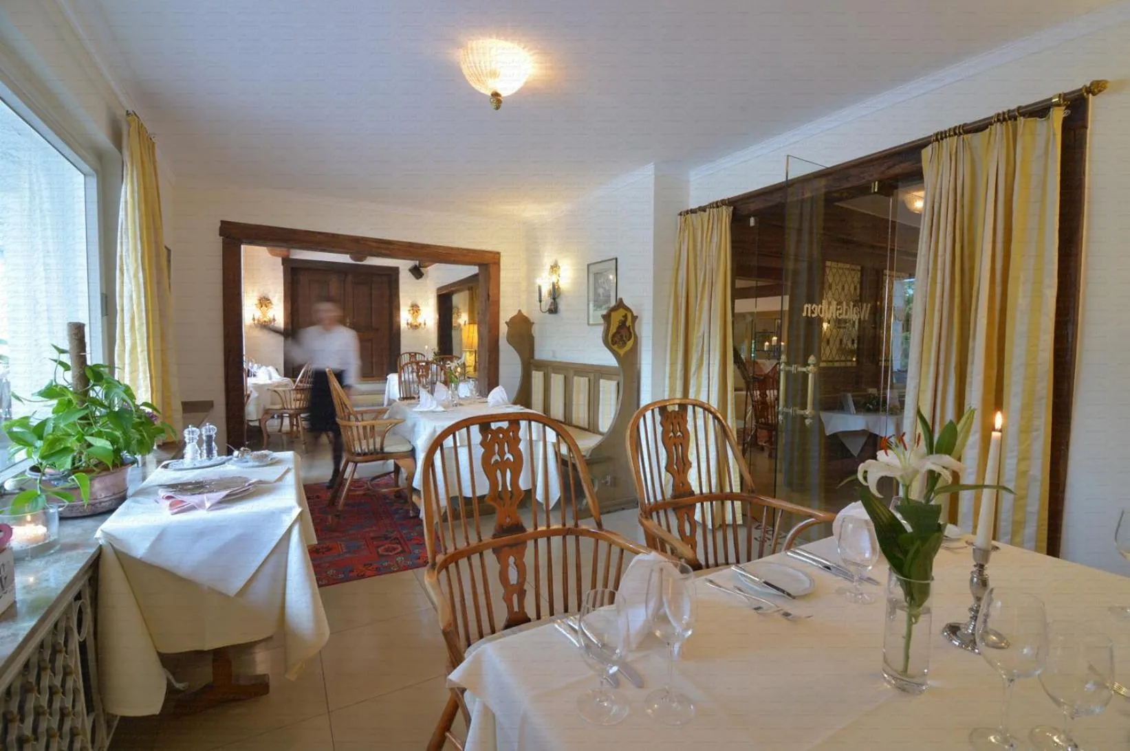Restaurant/places to eat in Romantik Waldhotel Mangold
