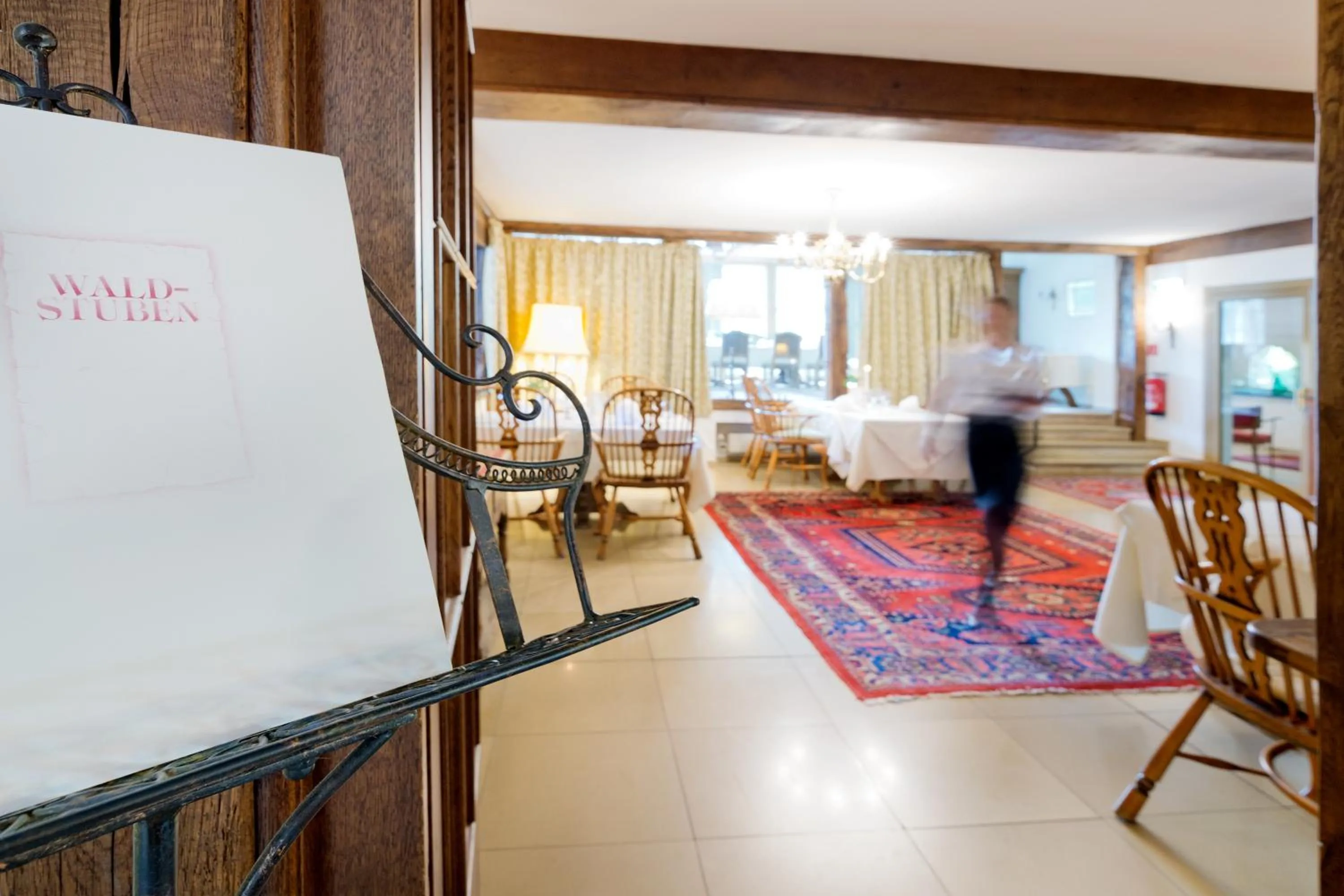 Restaurant/places to eat, Bed in Romantik Waldhotel Mangold