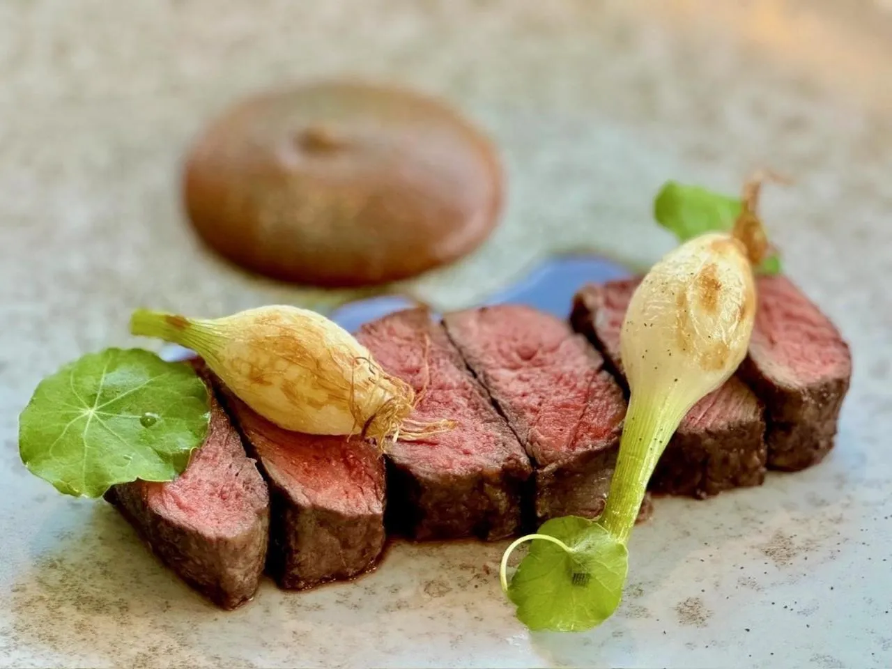 Restaurant/places to eat in Romantik Waldhotel Mangold