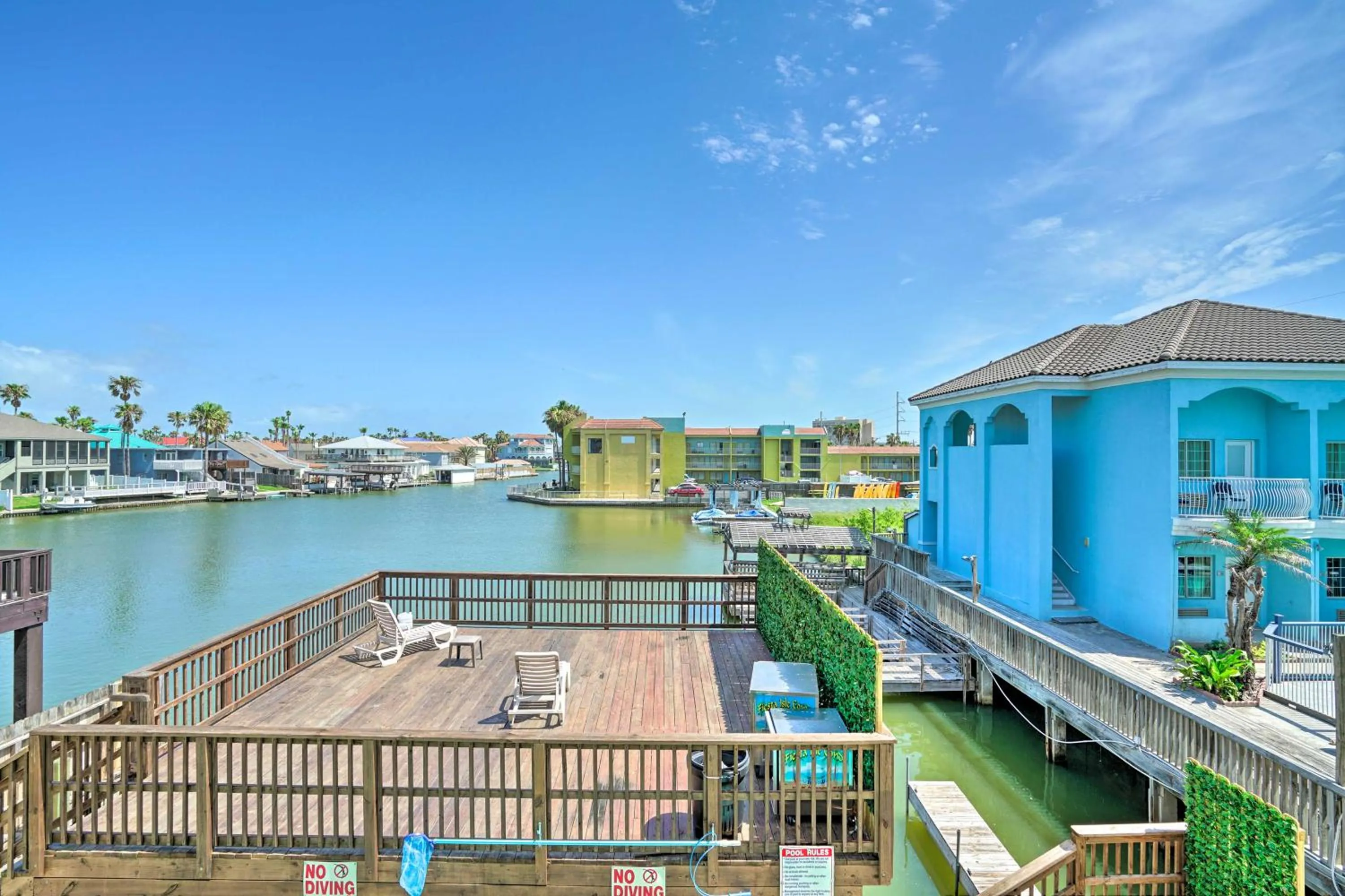 Updated Fiesta Isles Condo with Bay Views and Pool!