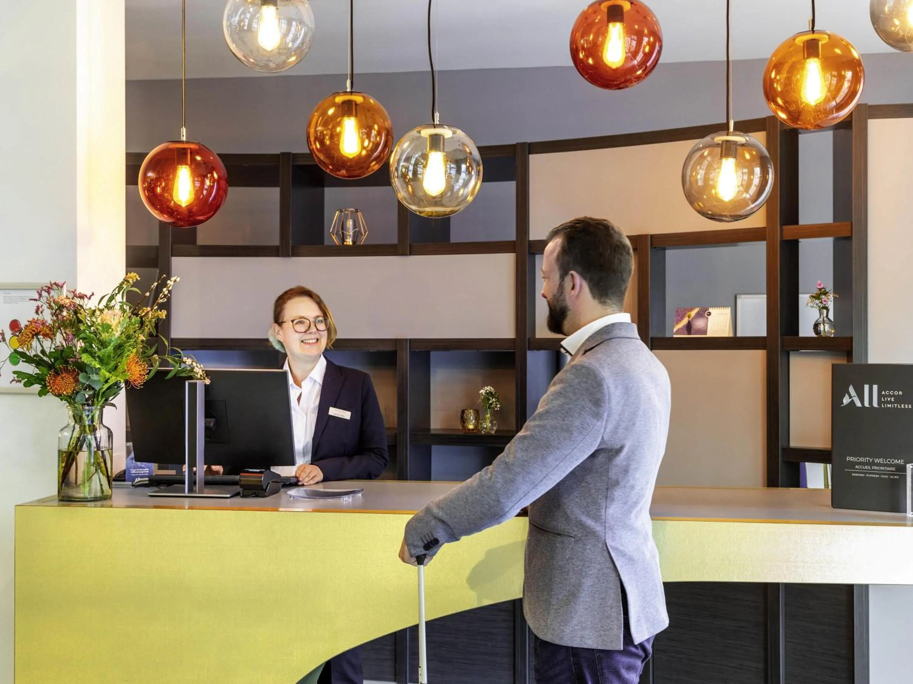 Property building in Mercure Hotel Düsseldorf Zentrum