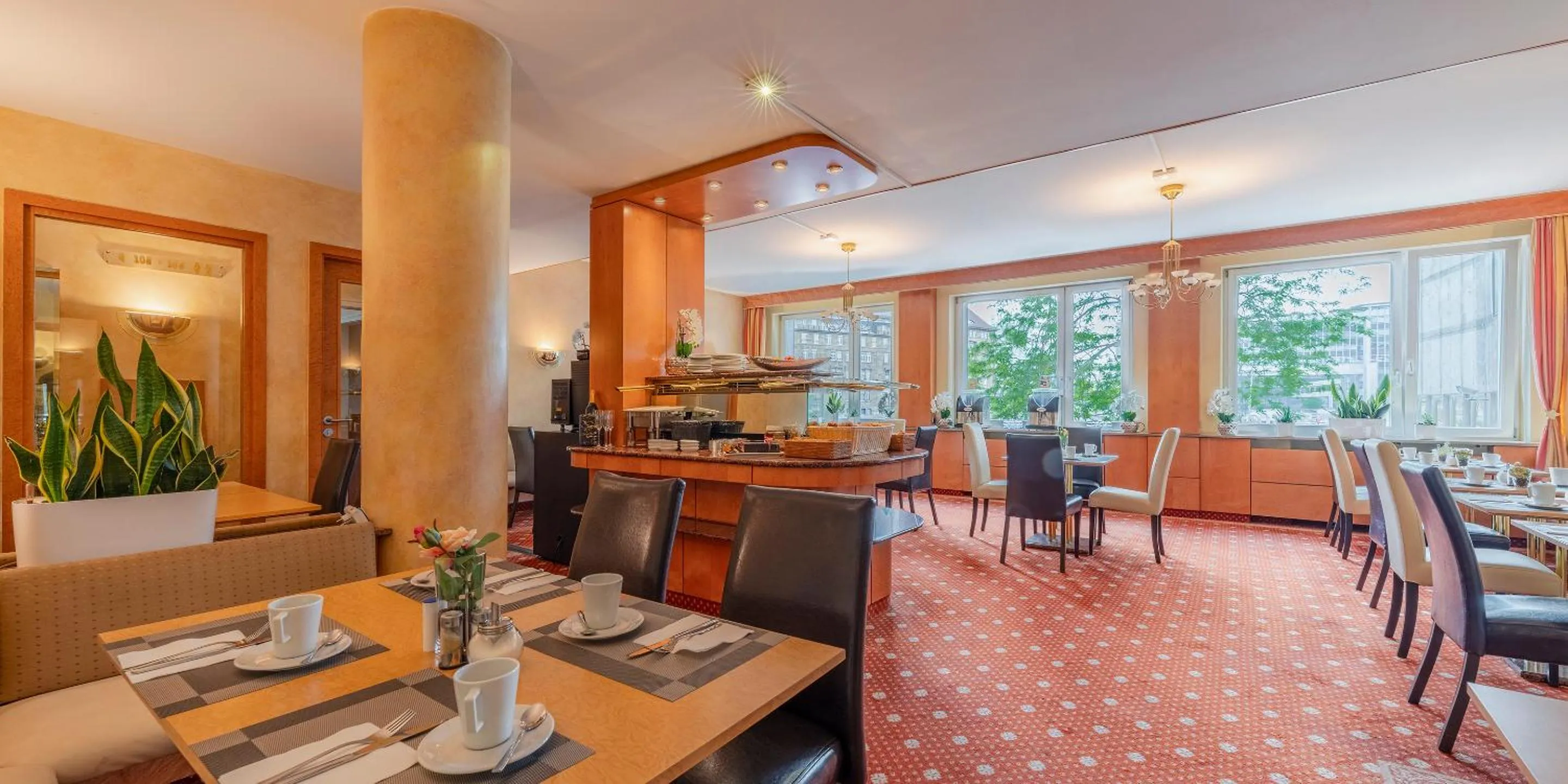 Food and drinks in PLAZA INN Rieker Stuttgart Hauptbahnhof