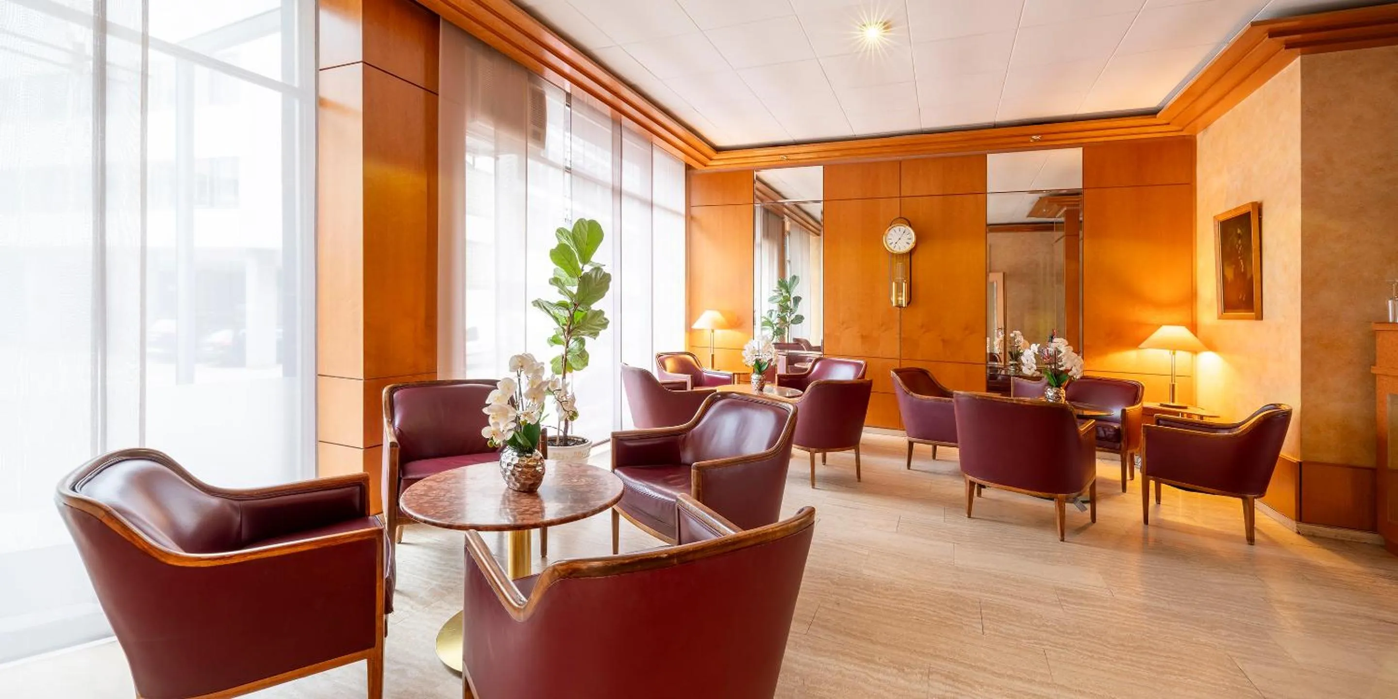 Seating area in PLAZA INN Rieker Stuttgart Hauptbahnhof