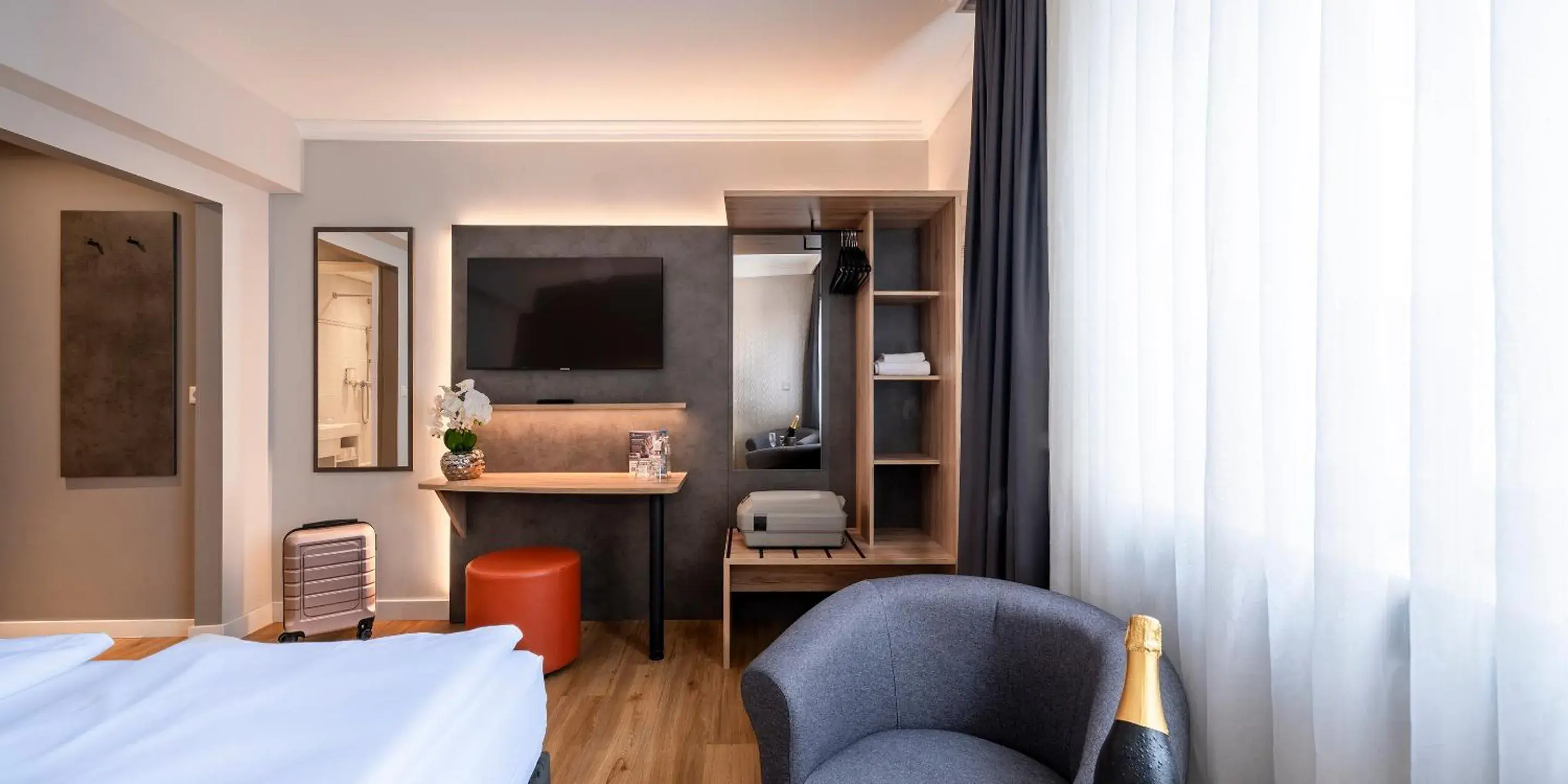 Bed in PLAZA INN Rieker Stuttgart Hauptbahnhof Bed in PLAZA INN Rieker Stuttgart Hauptbahnhof