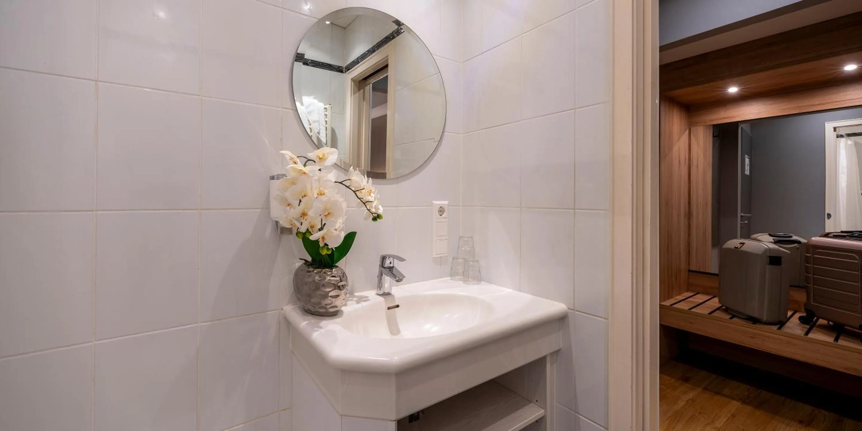 Bathroom in PLAZA INN Rieker Stuttgart Hauptbahnhof