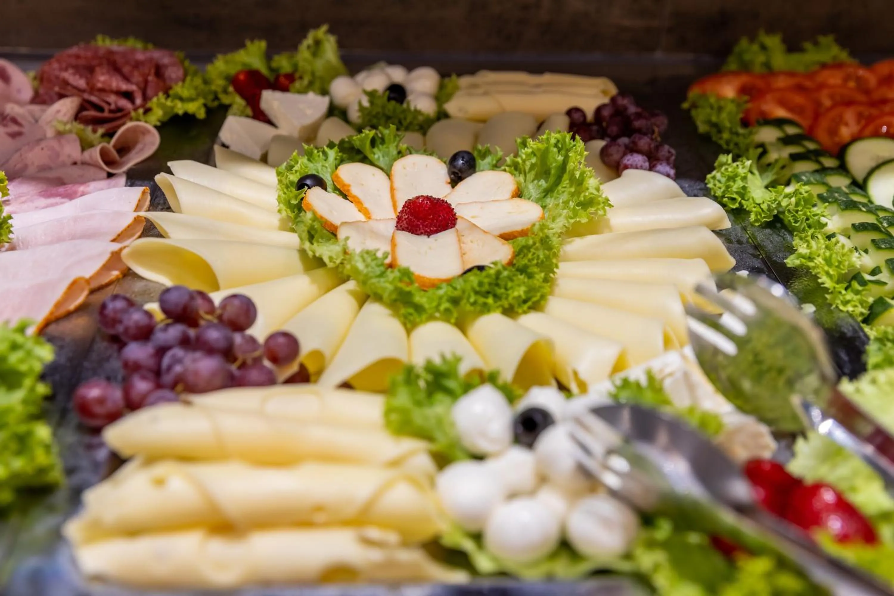 Buffet breakfast in Trip Inn Hotel Messe Westend