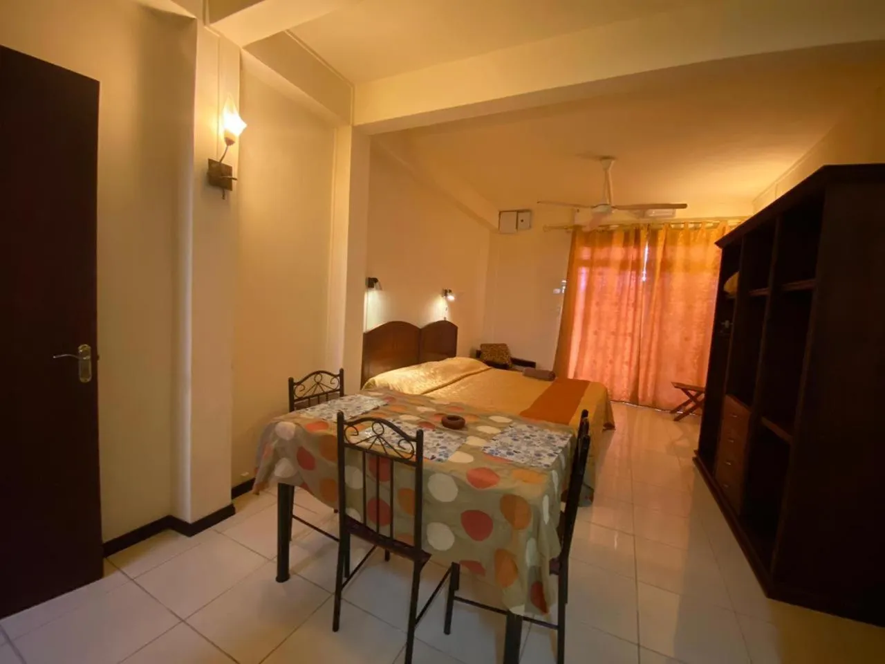 Bed in Monalysa Holidays