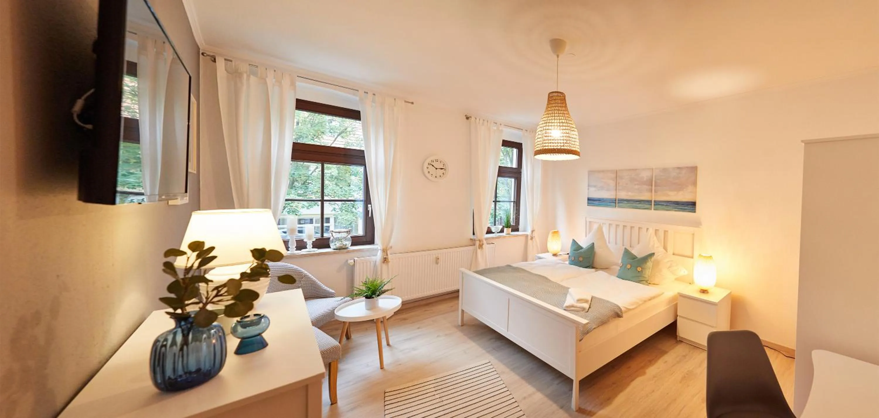 Bedroom, Bed in Cityhotel Bernburg