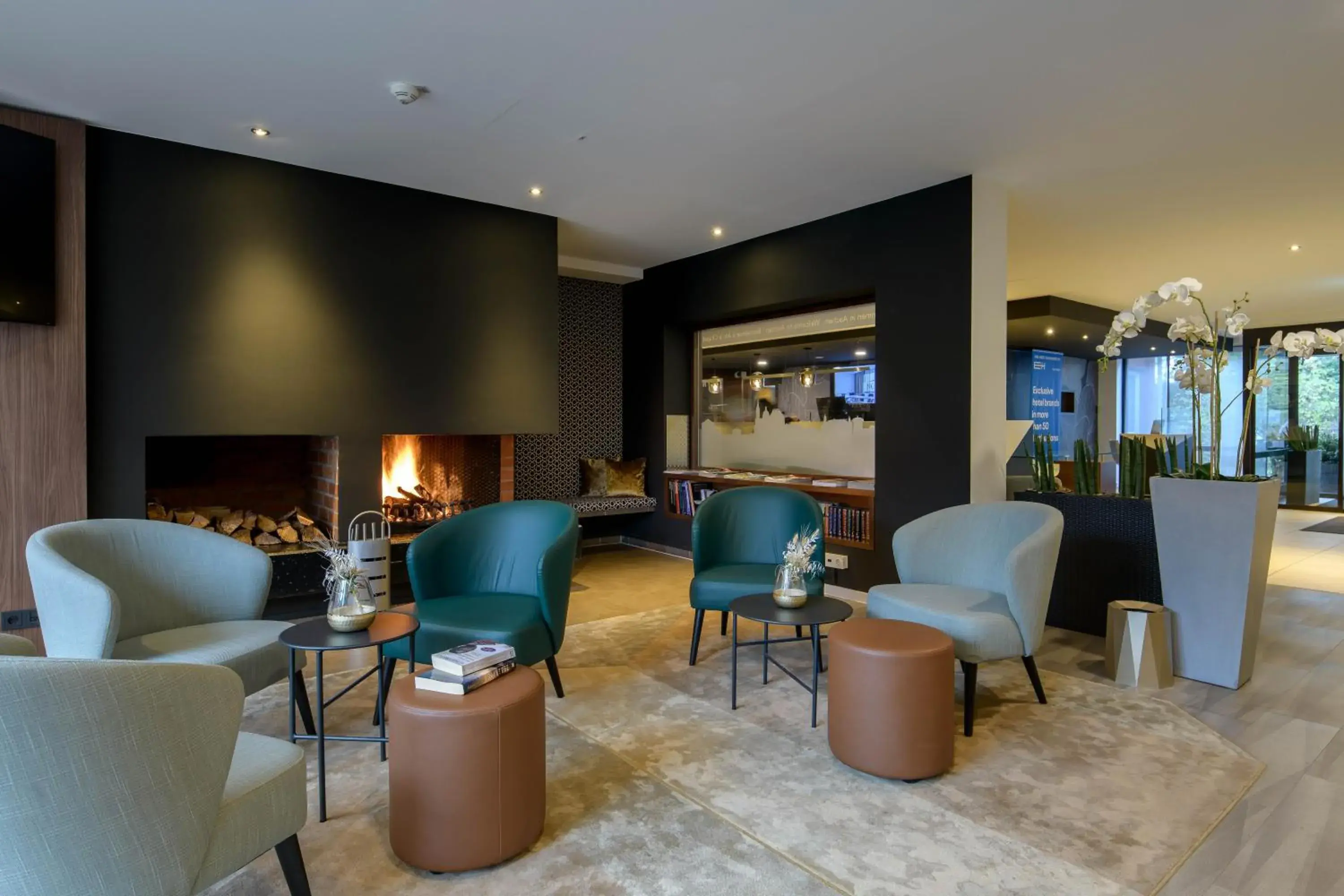 Lobby or reception in Mercure Aachen Europaplatz Lobby or reception in Mercure Aachen Europaplatz