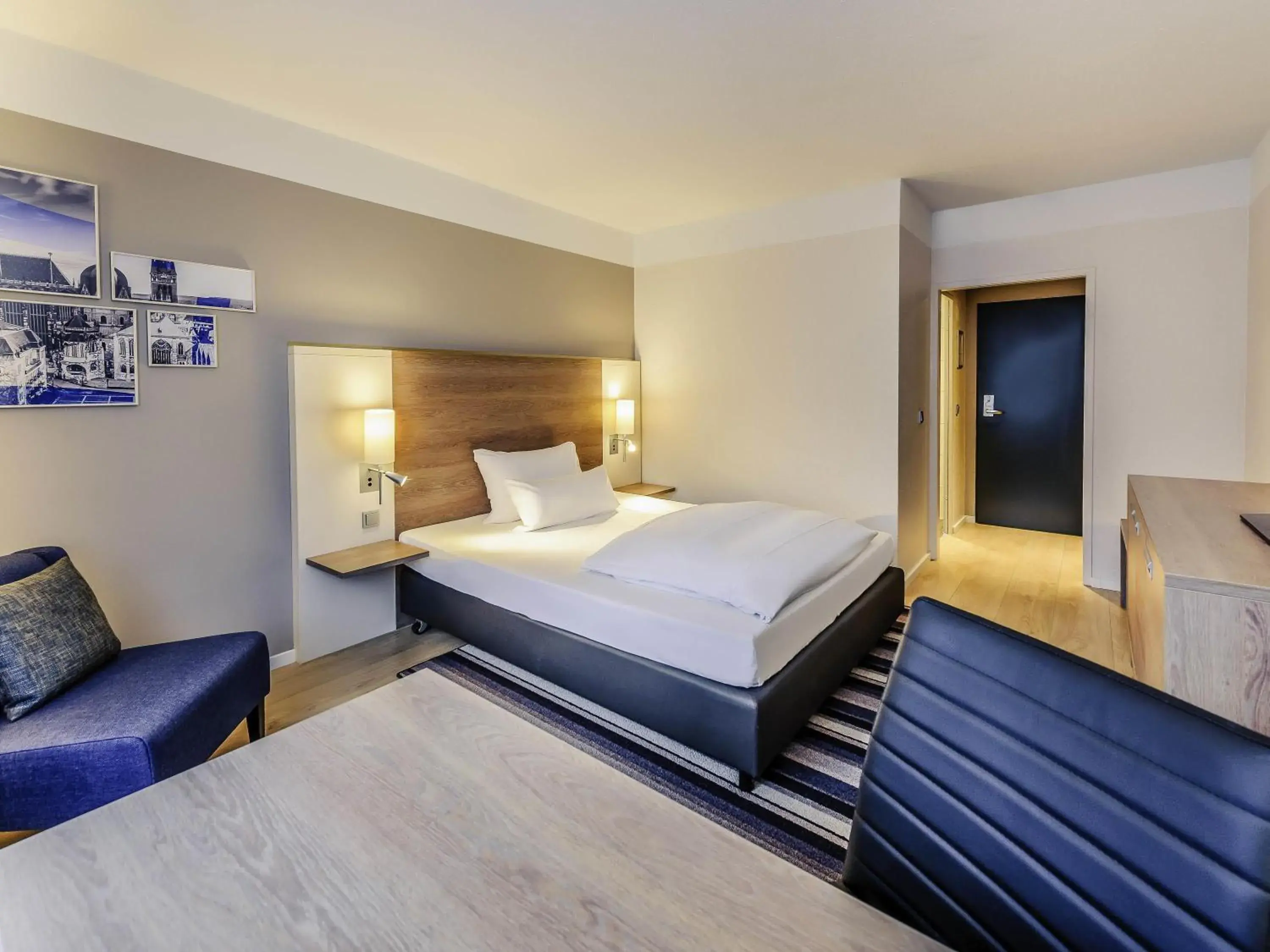 Bedroom, Bed in Mercure Aachen Europaplatz Bedroom, Bed in Mercure Aachen Europaplatz