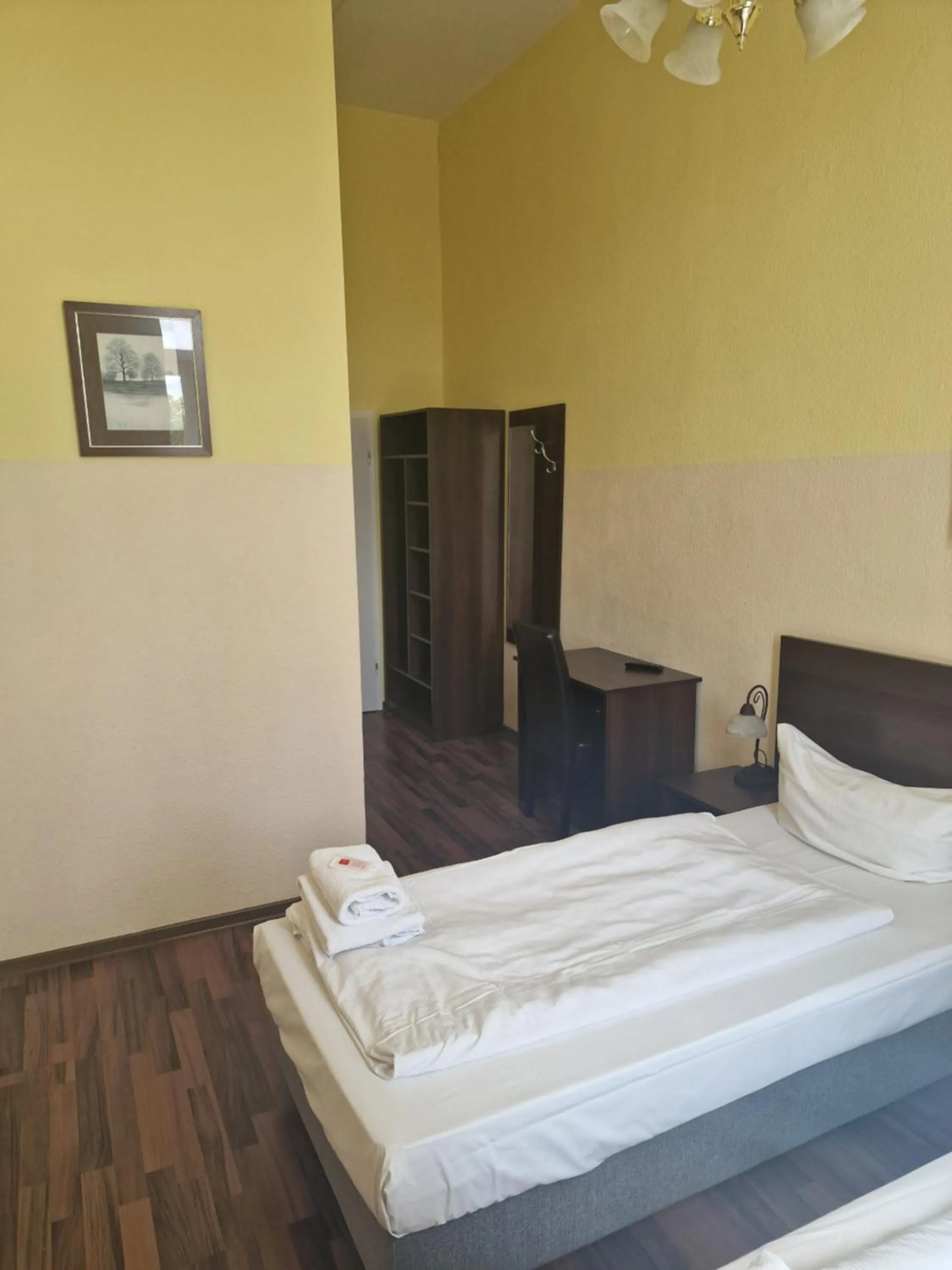 Bed in Hotel Am Stuttgarter Eck