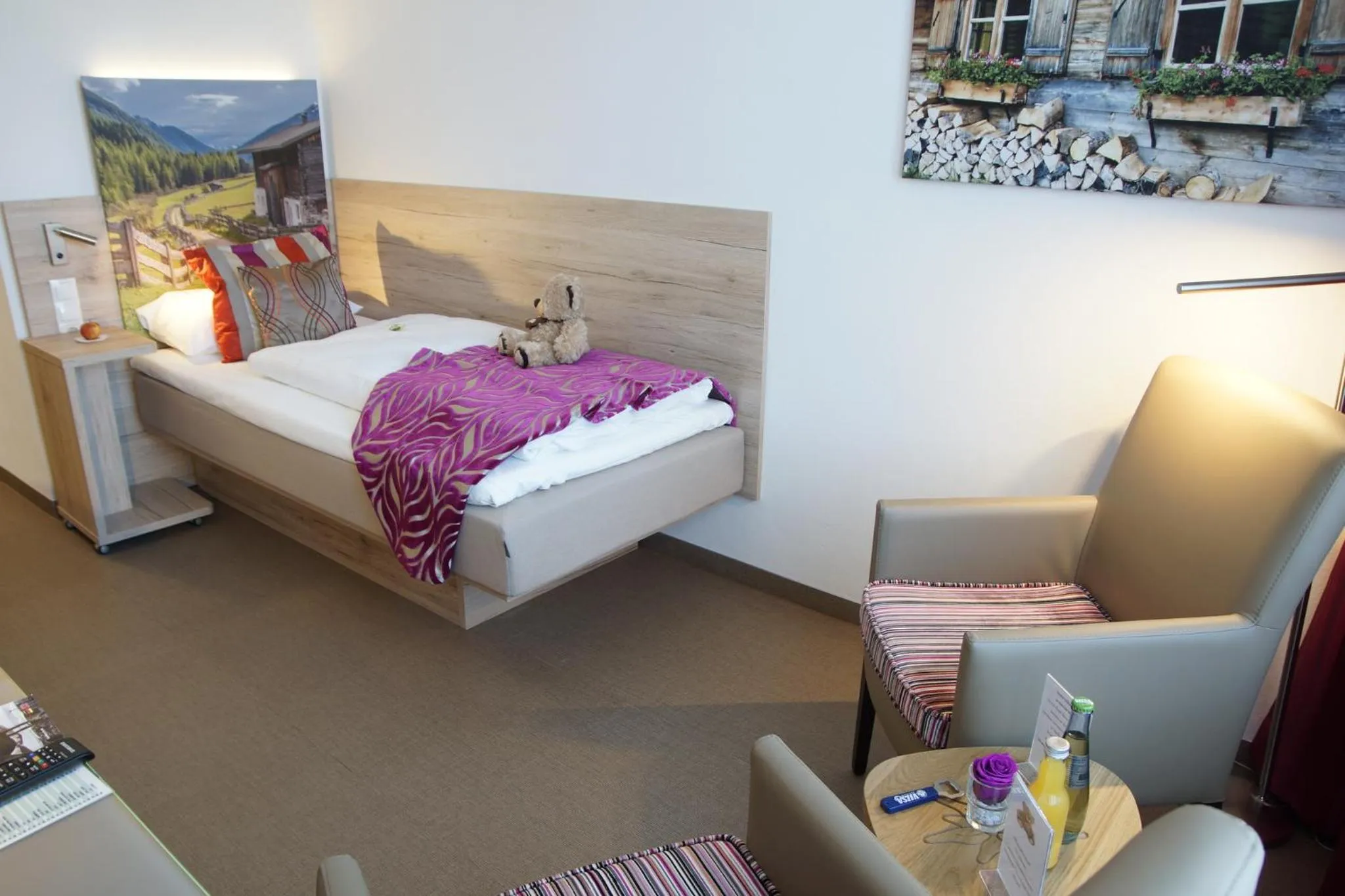 Other, Bed in Hotel Edel Weiss