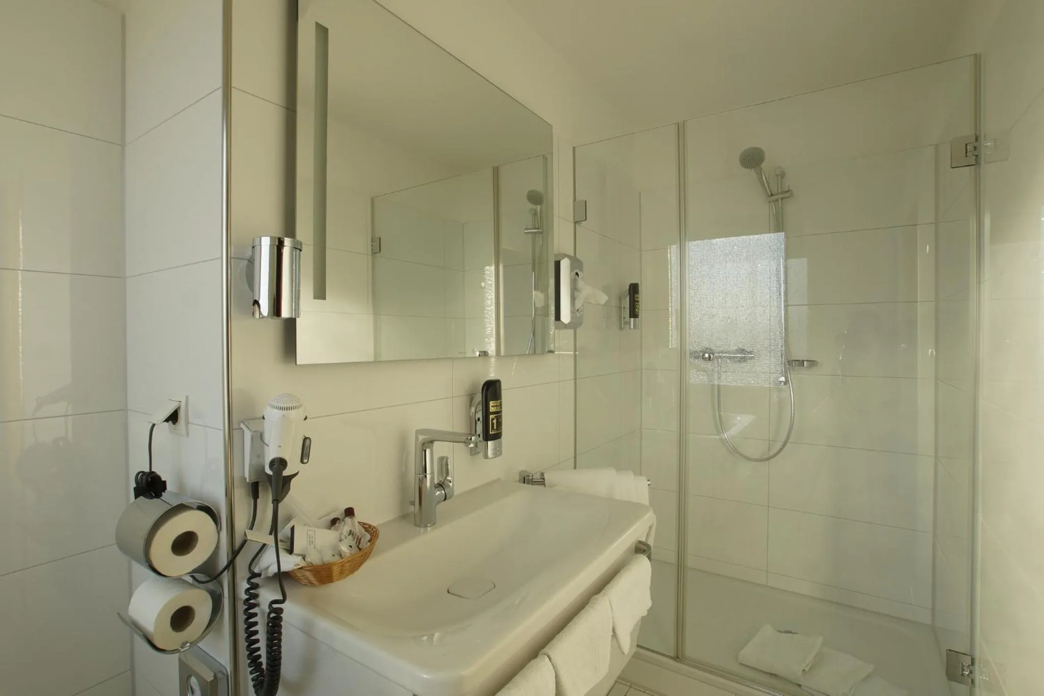 Bathroom in Hotel Edel Weiss