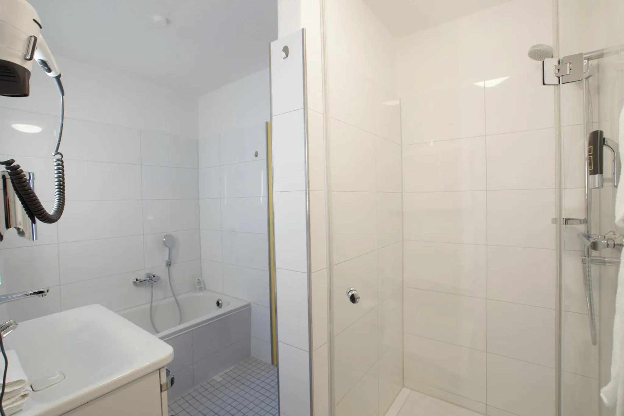 Bathroom in Hotel Edel Weiss