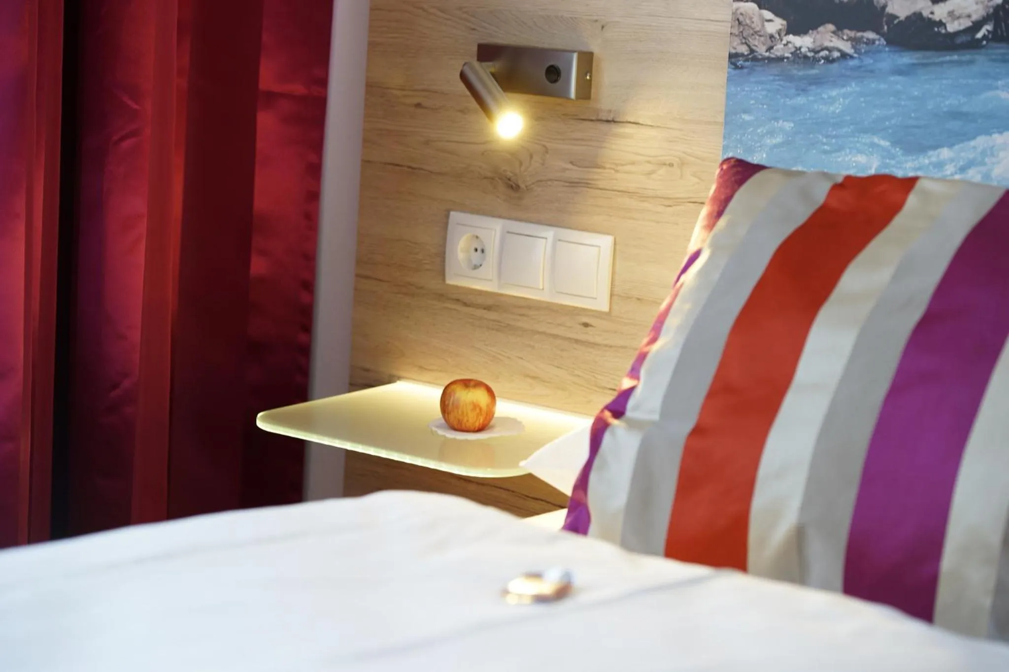 Other, Bed in Hotel Edel Weiss