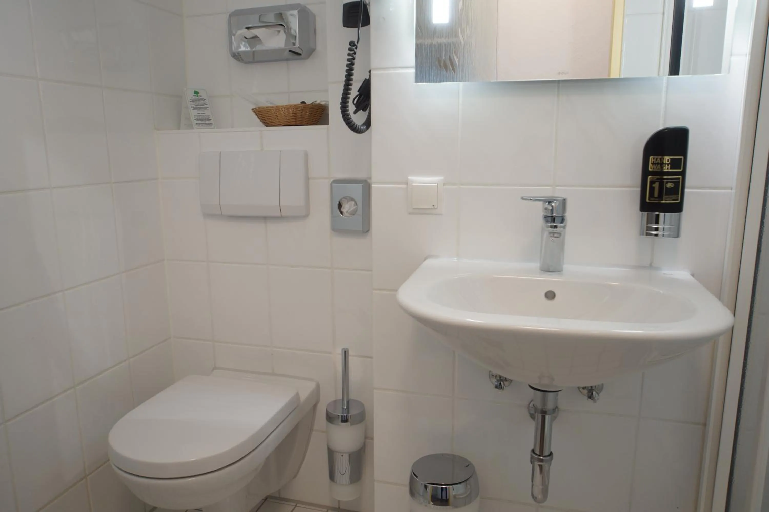 Bathroom in Hotel Edel Weiss