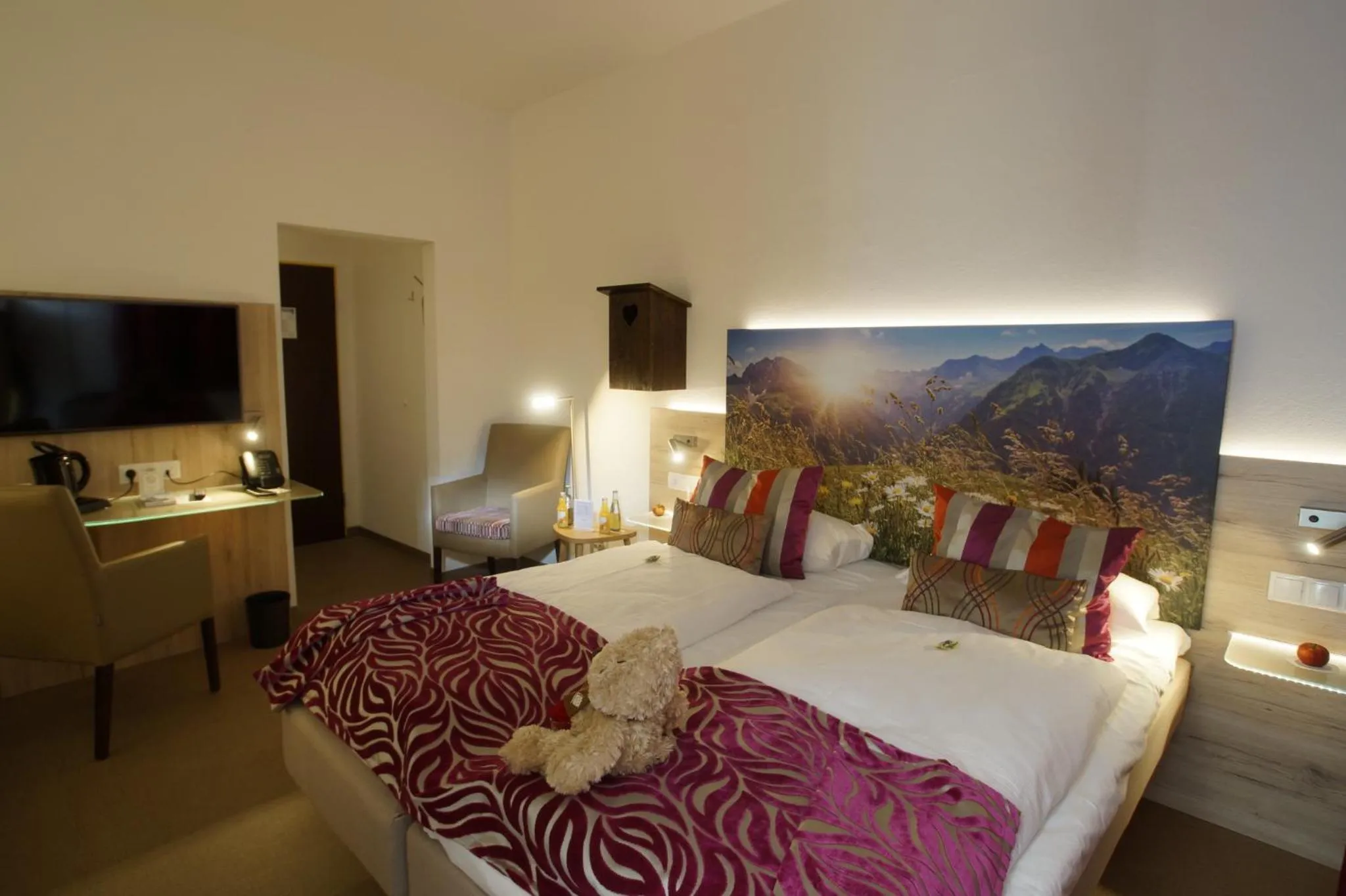 Photo of the whole room, Bed in Hotel Edel Weiss