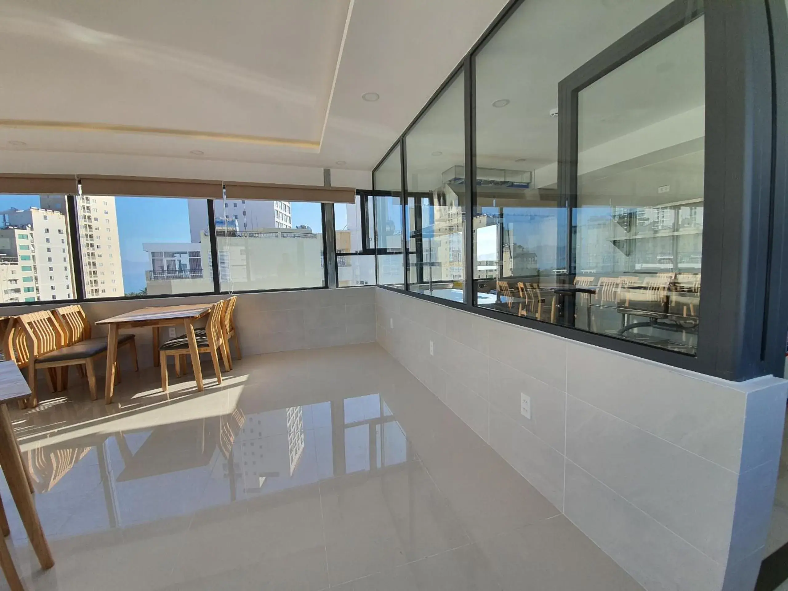 Restaurant/places to eat in XO Hotel & Apartments Restaurant/places to eat in XO Hotel & Apartments