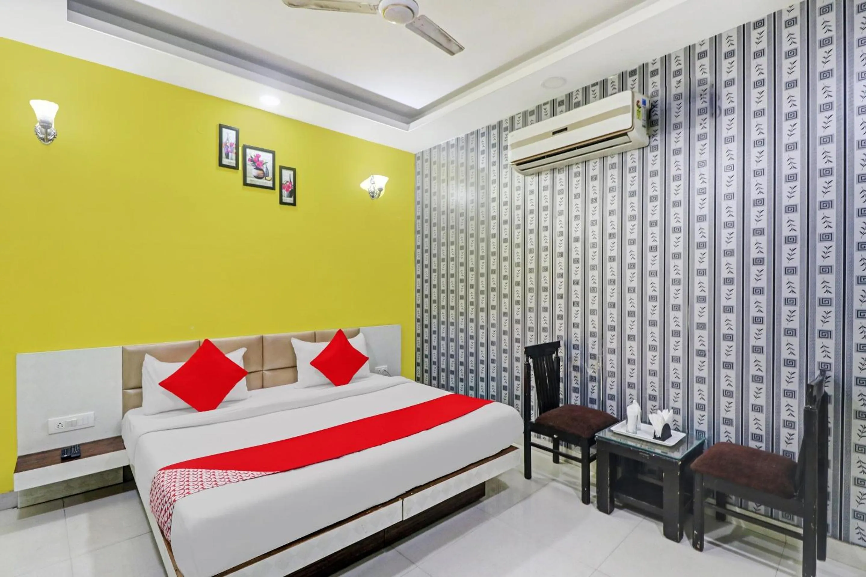 Lobby or reception in Hotel O Star Inn