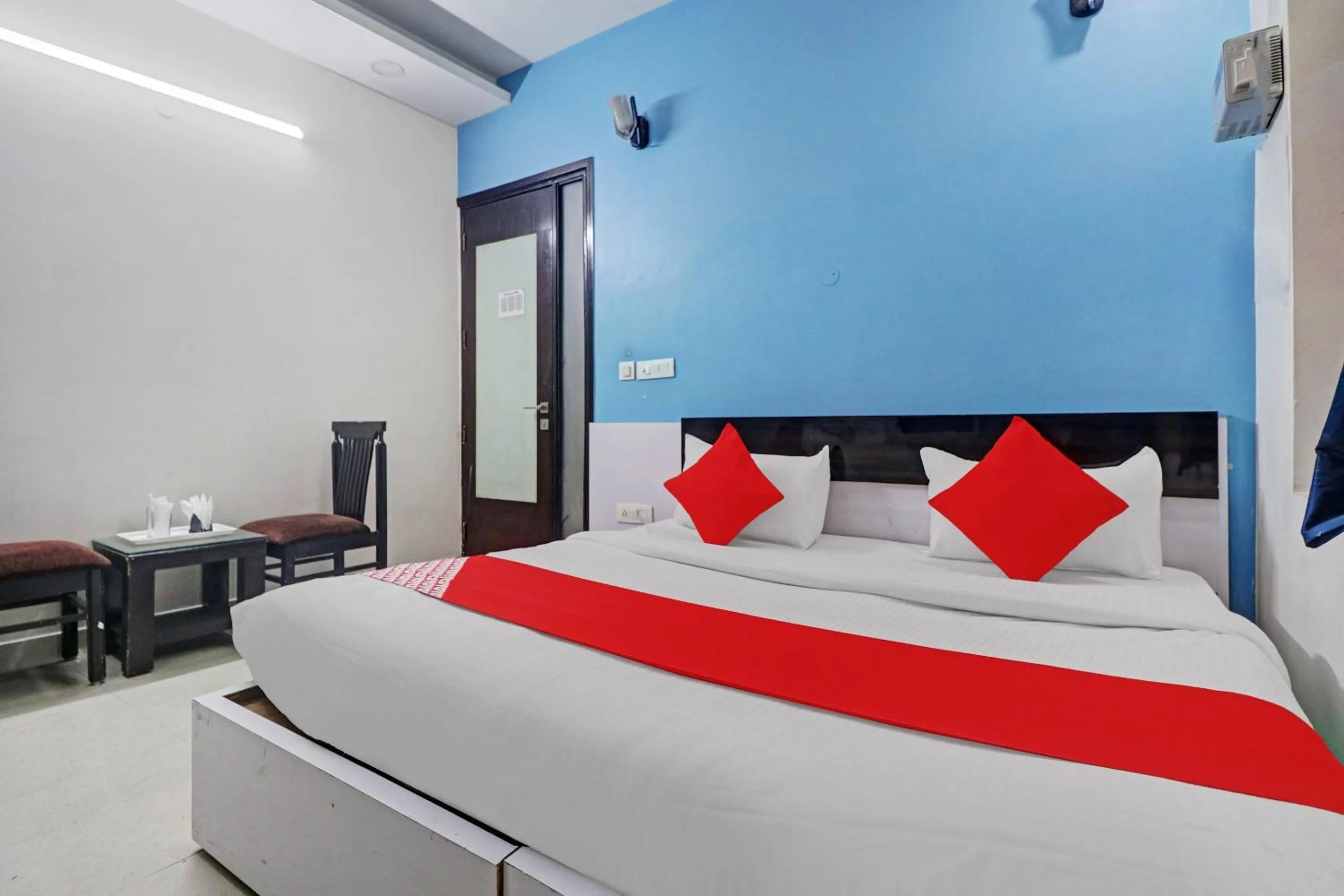 Lobby or reception in Hotel O Star Inn