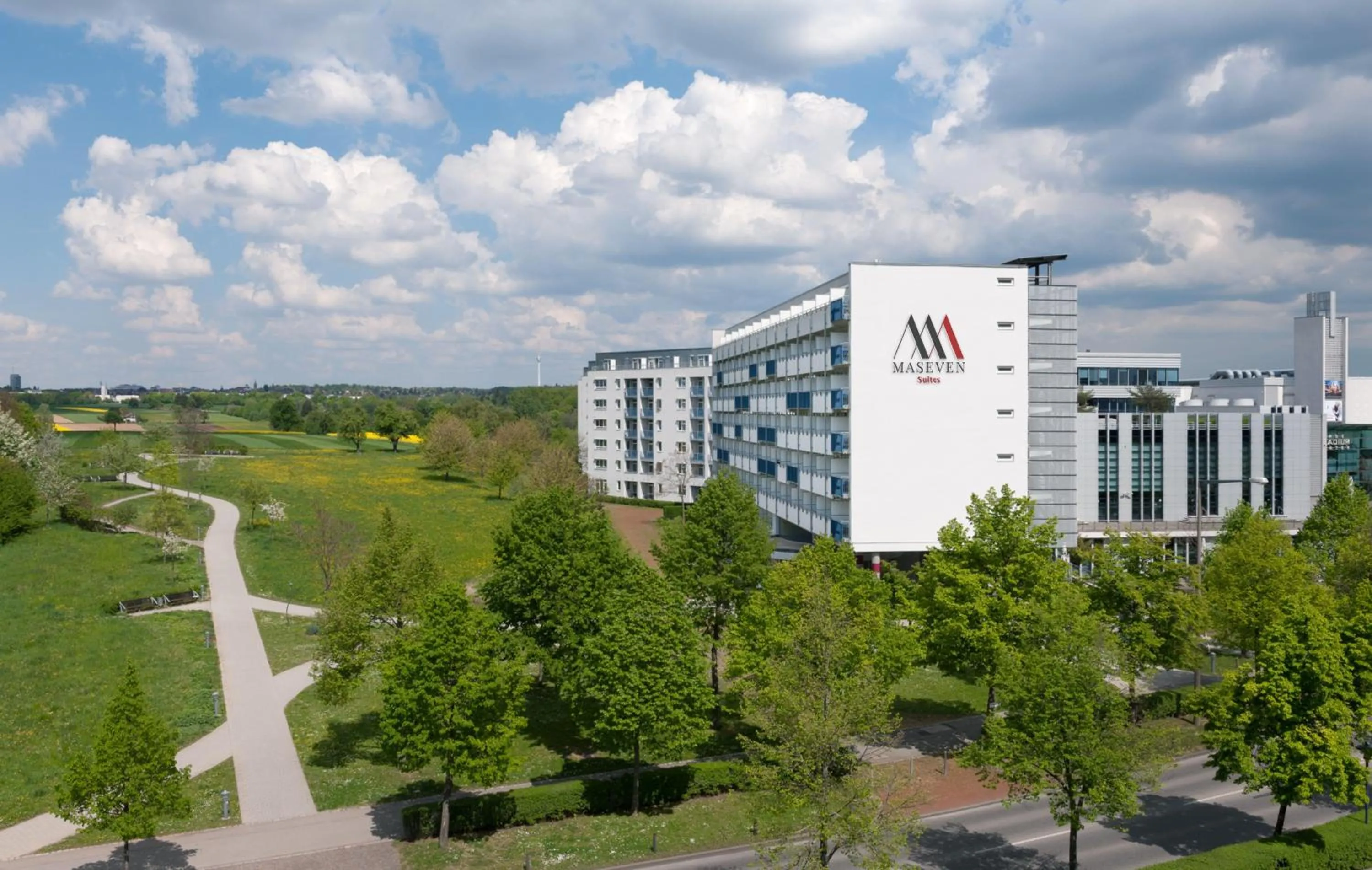 Property building in MASEVEN Stuttgart SI Centrum ehem SI-SUITES