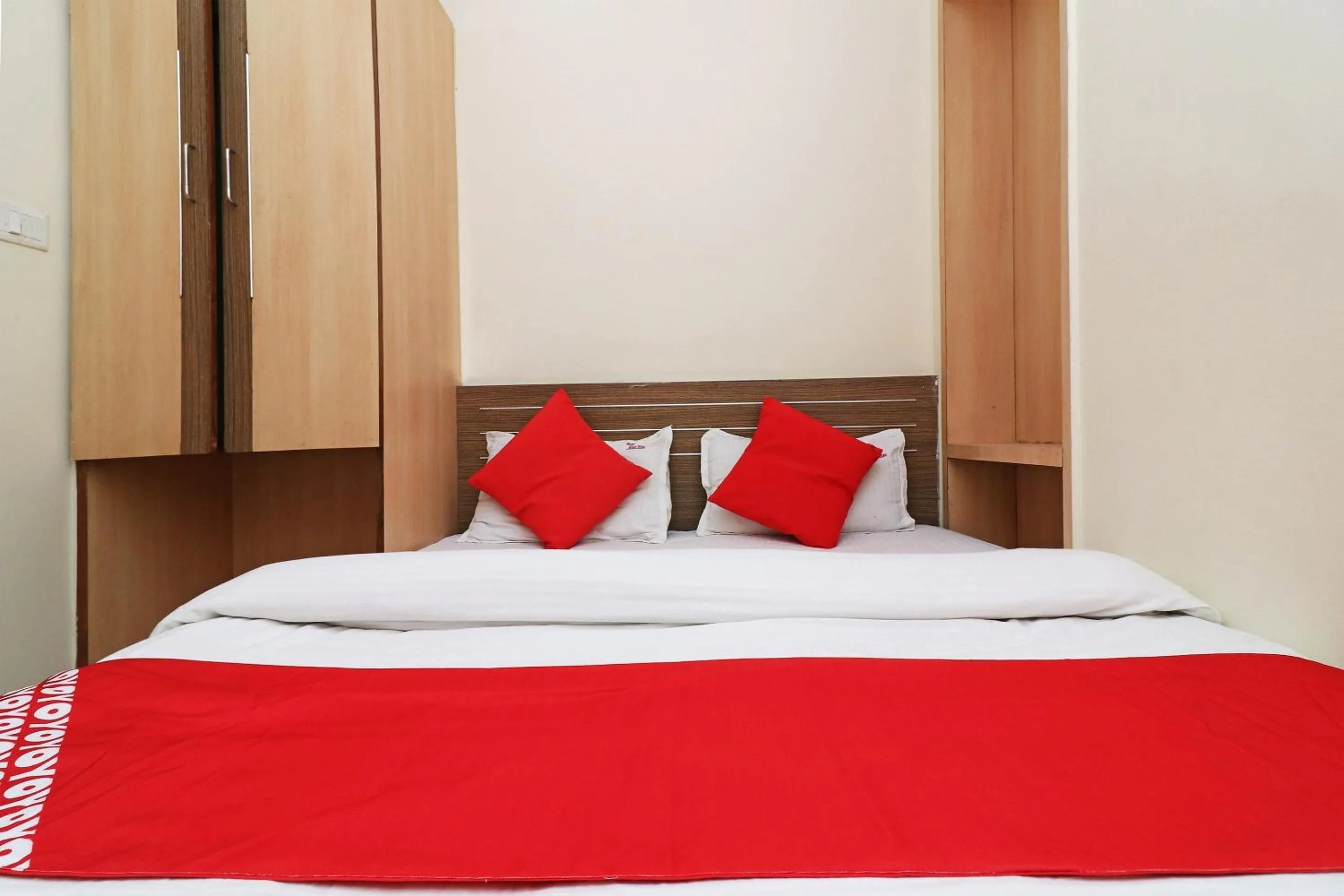 Bedroom, Bed in Super HOTEL GUD STAY