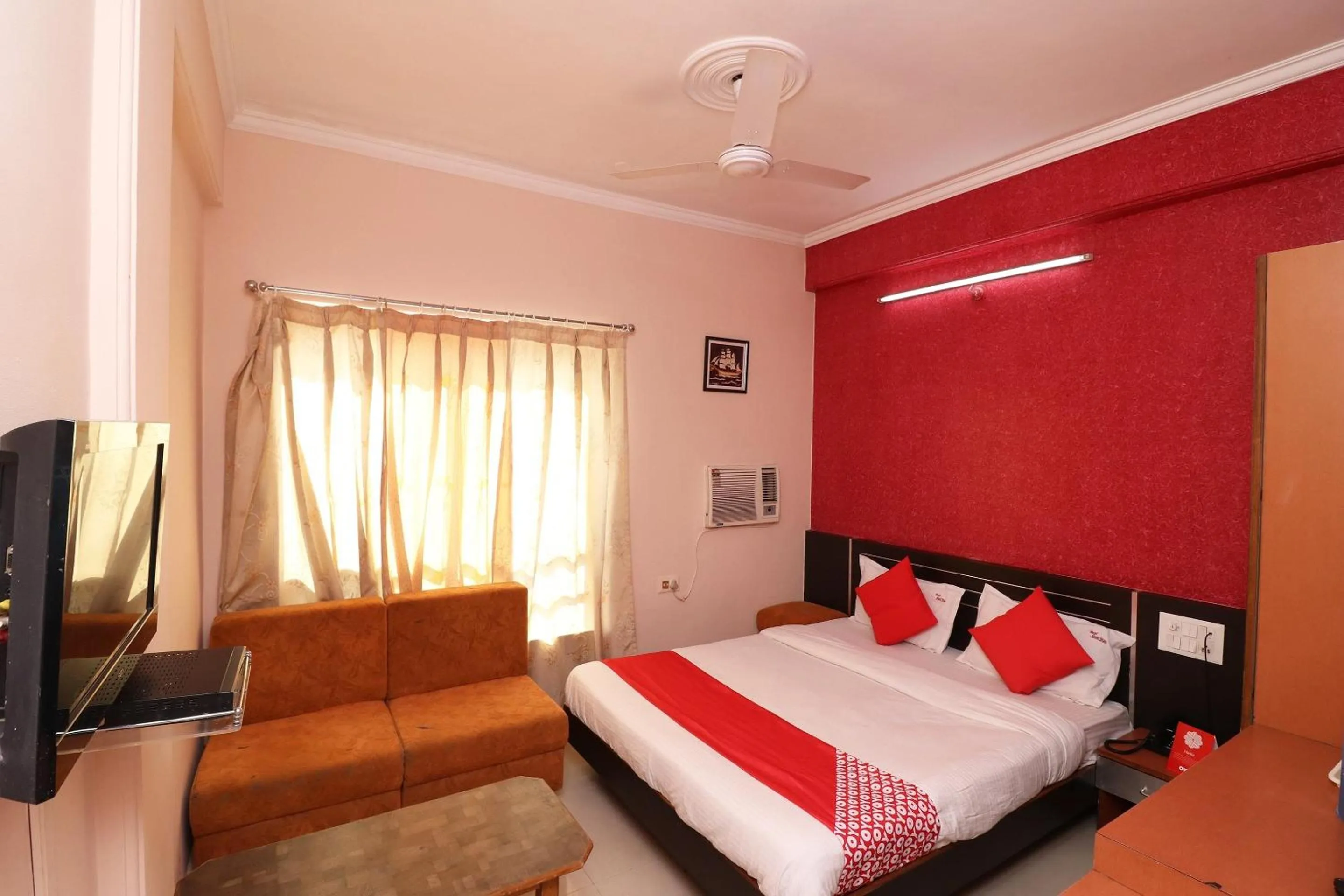 Bedroom, Bed in Super HOTEL GUD STAY