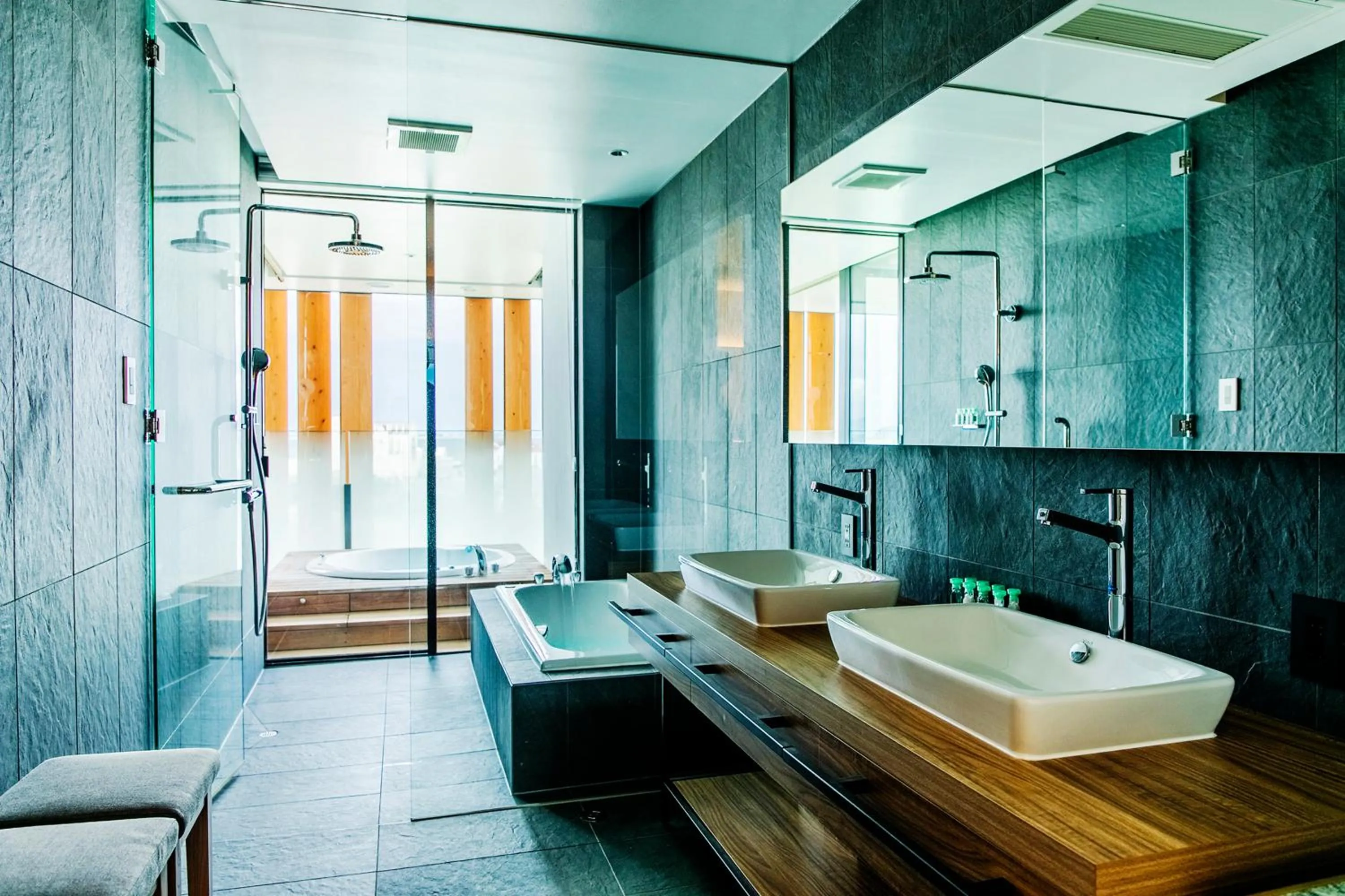 room service in Garden Terrace Fukuoka